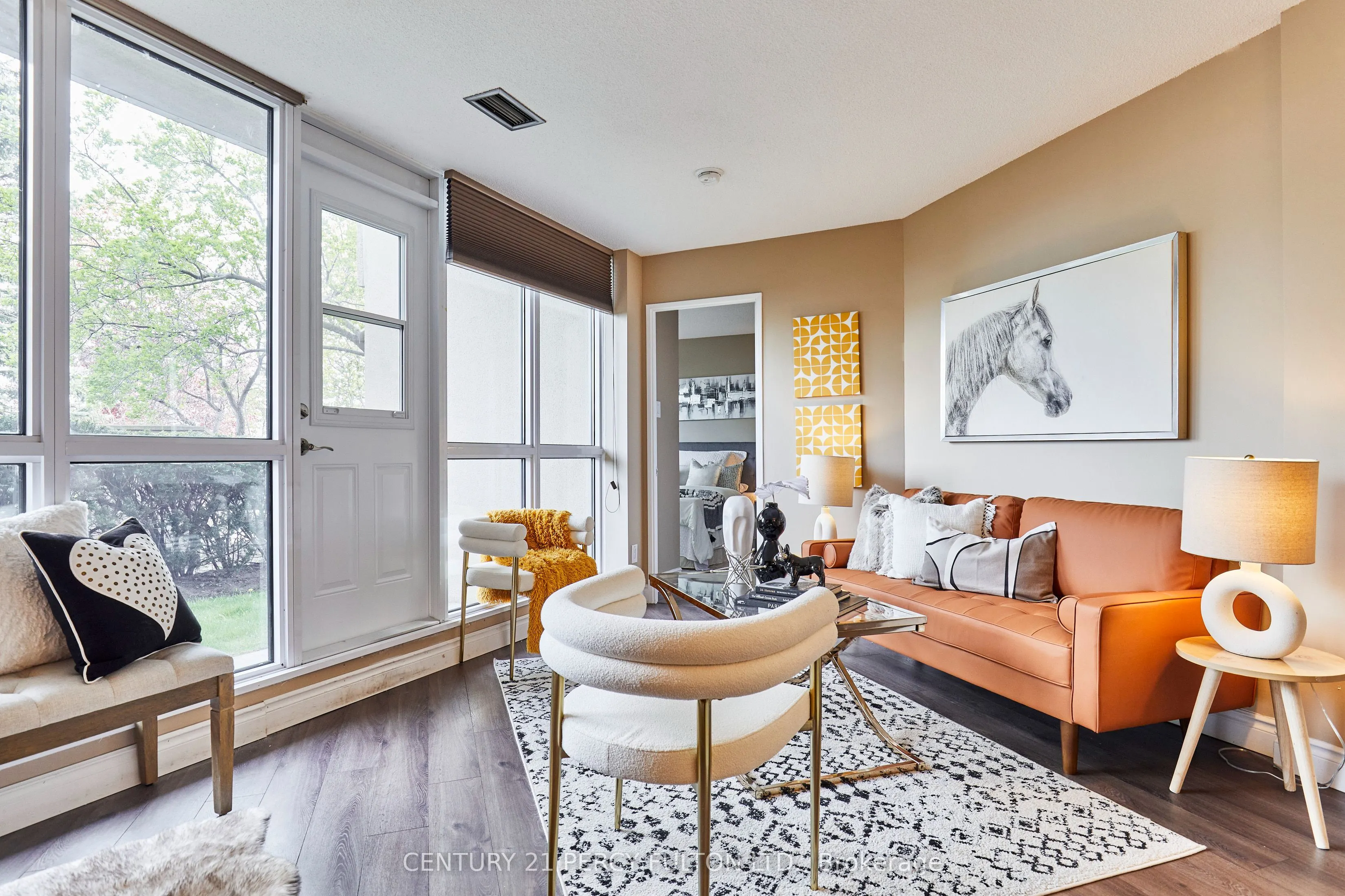 2 Westney Road N, #102