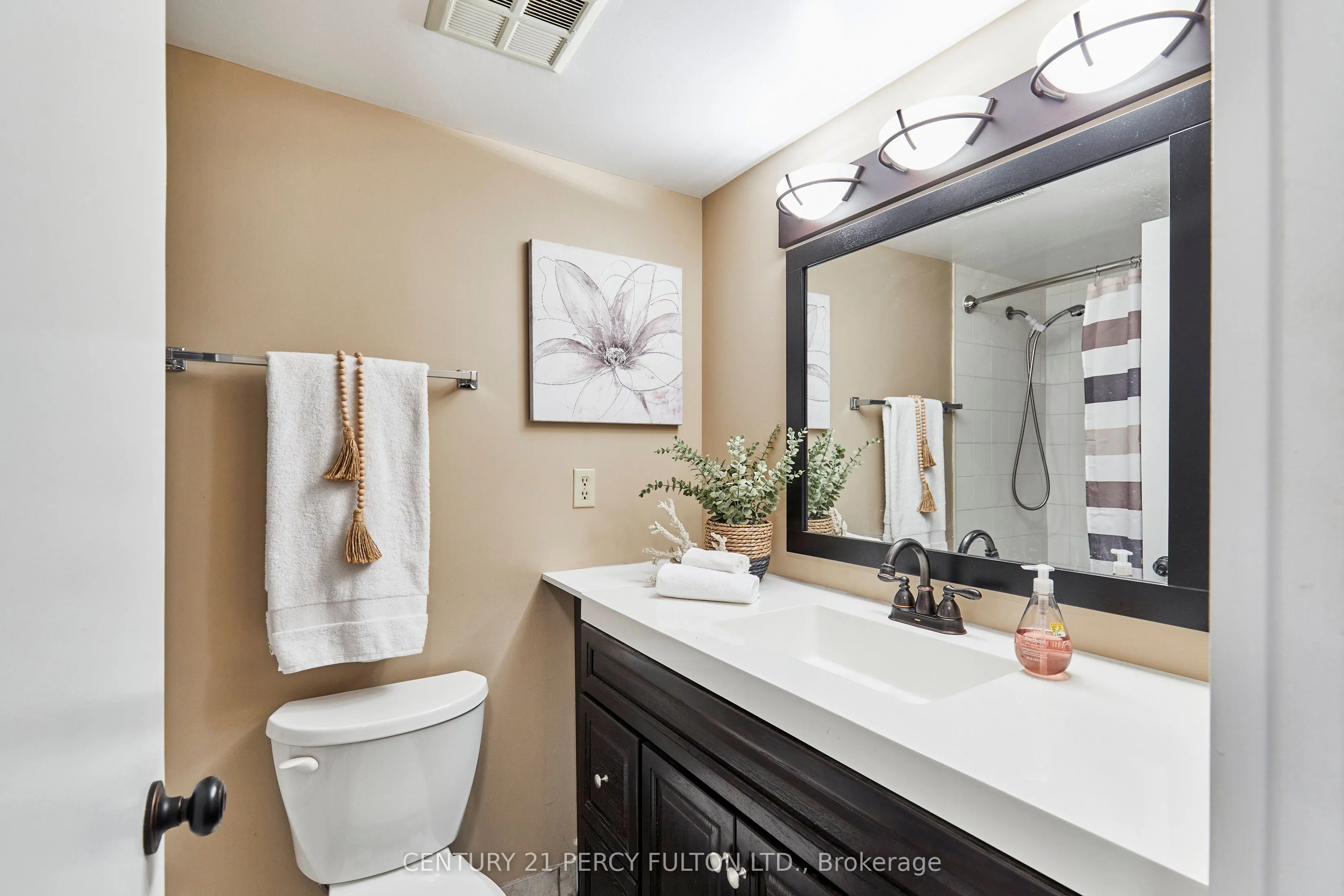 2 Westney Road N, #102