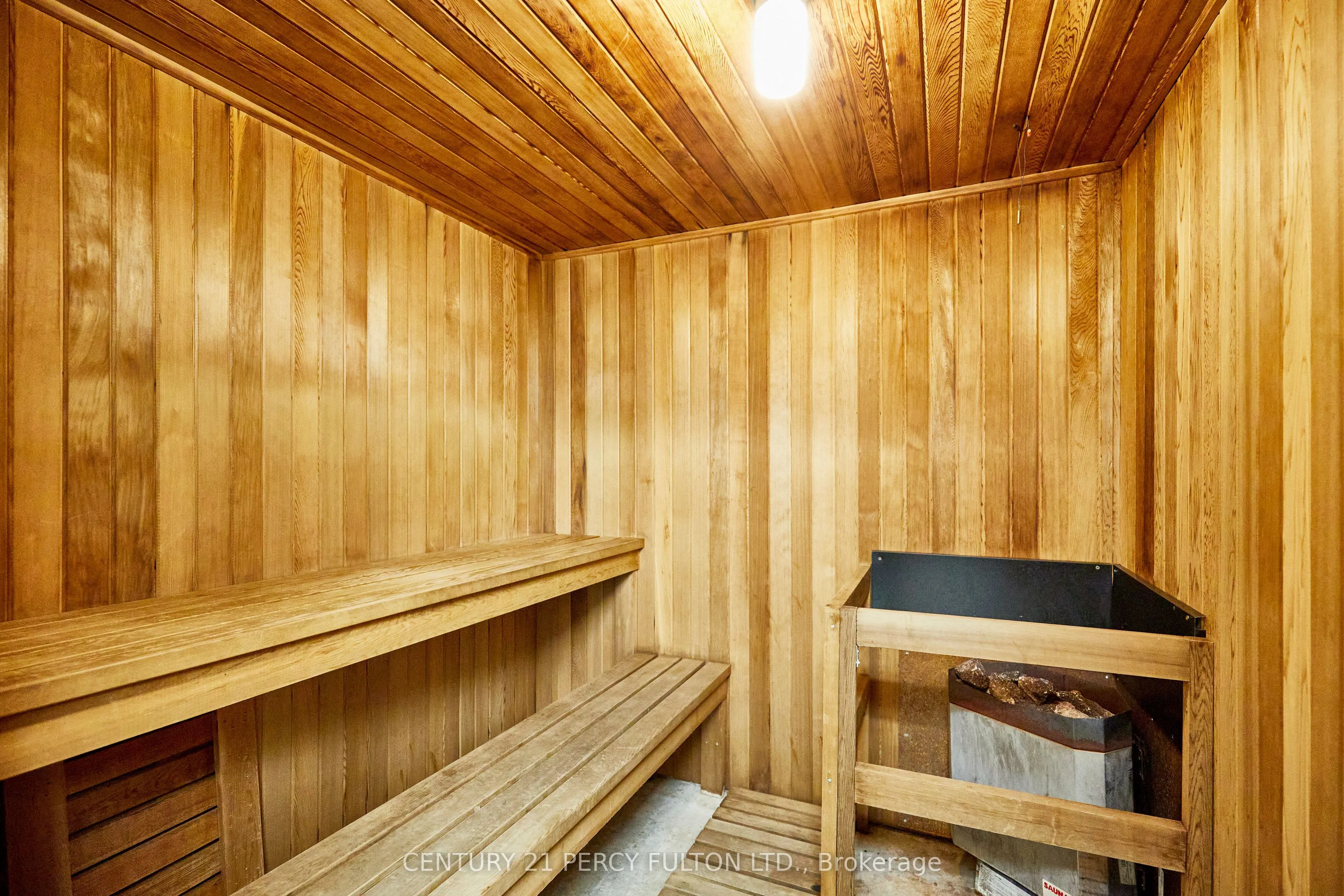2 Westney Road N, #102