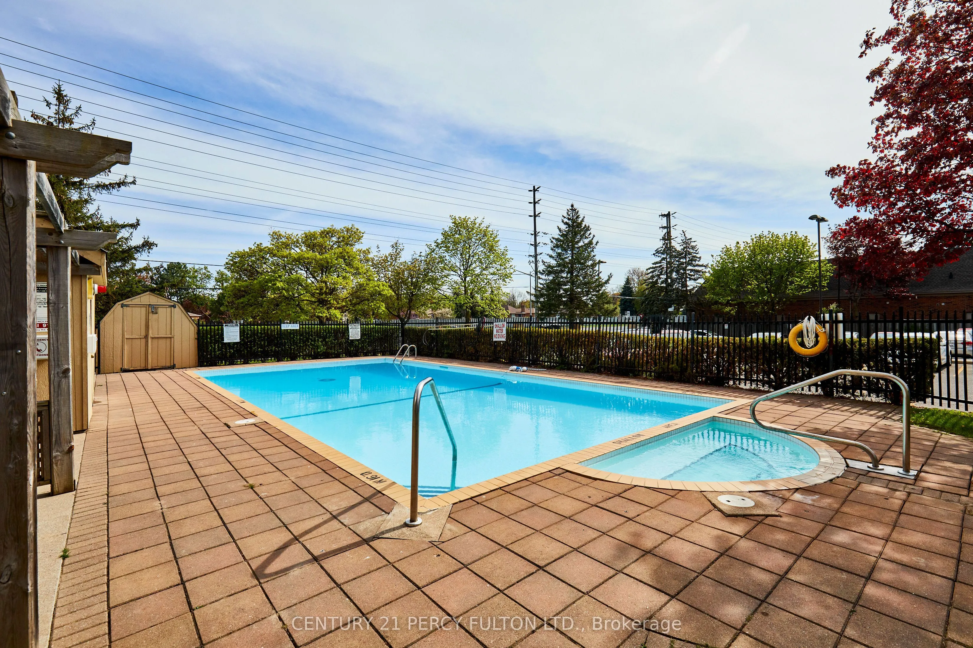 2 Westney Road N, #102