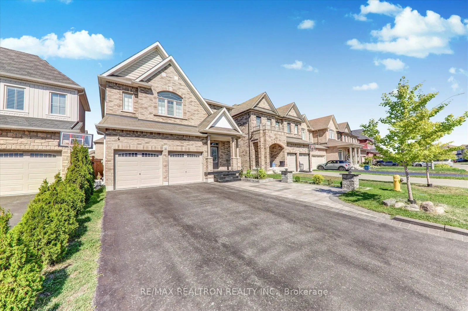 112 Fred Jackman Avenue
