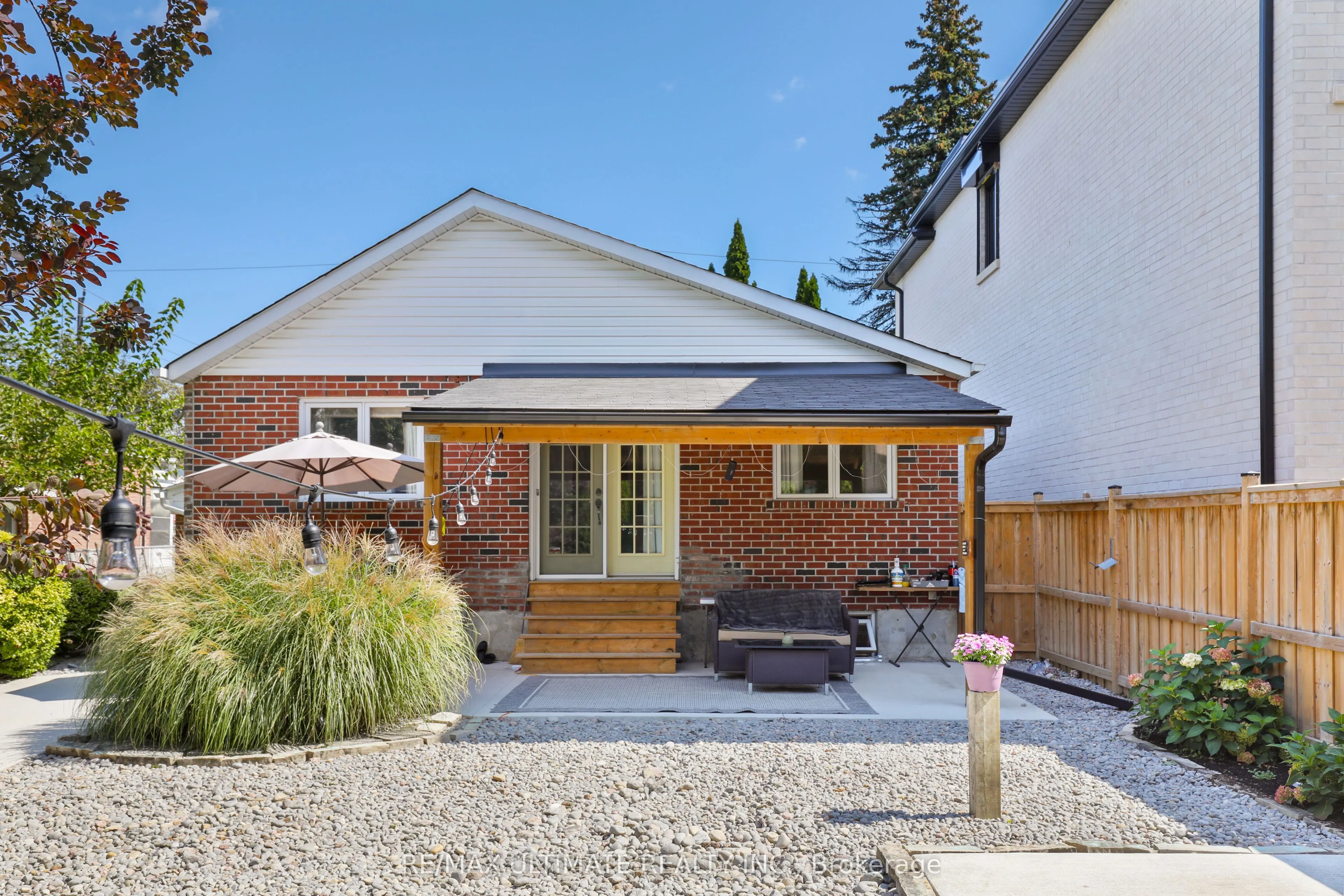 36 Ashall Boulevard