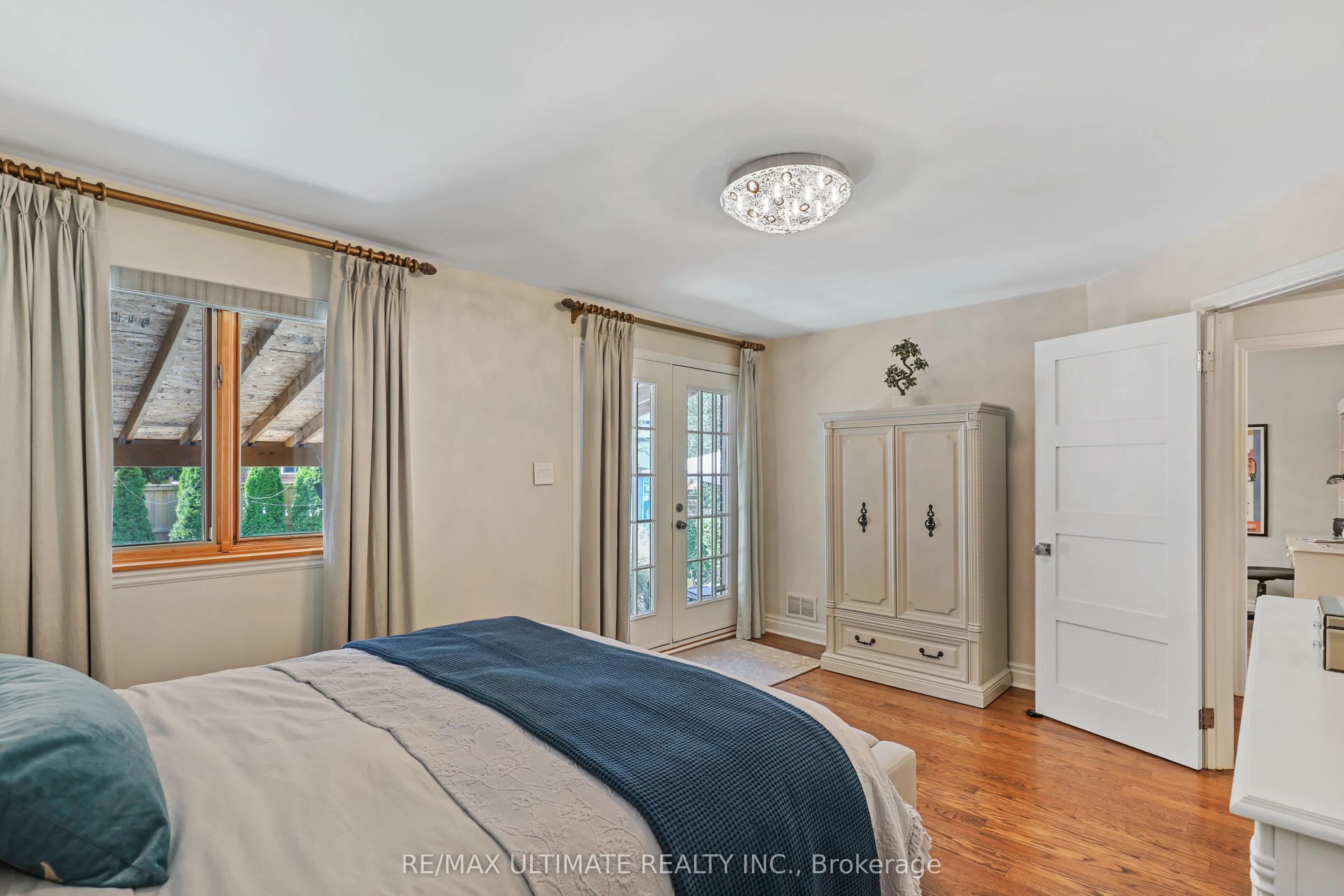36 Ashall Boulevard