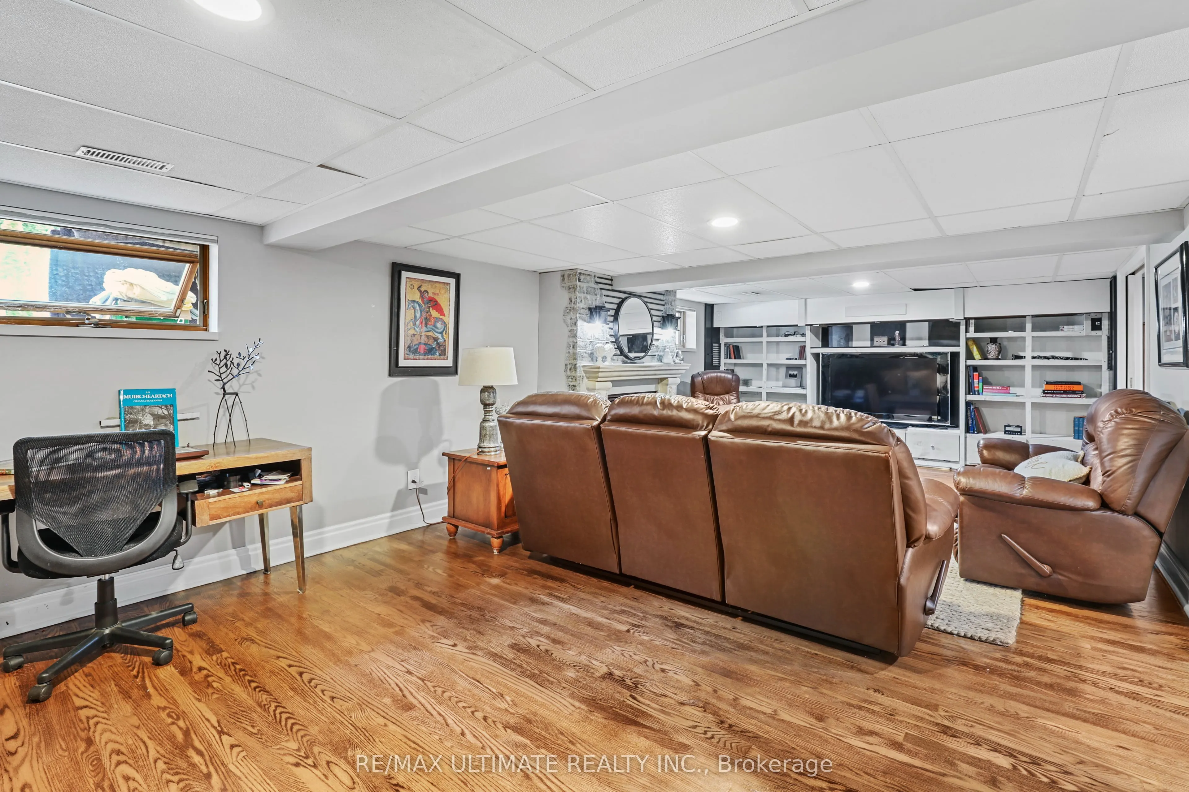 36 Ashall Boulevard