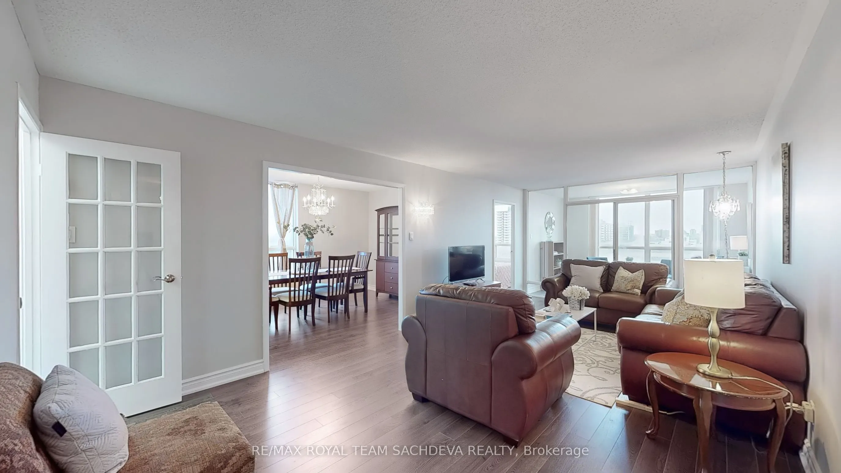 1 Reidmount Avenue, #903