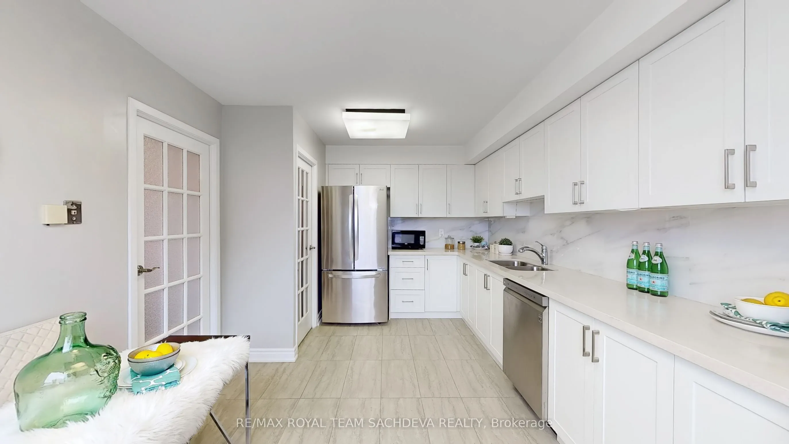 1 Reidmount Avenue, #903