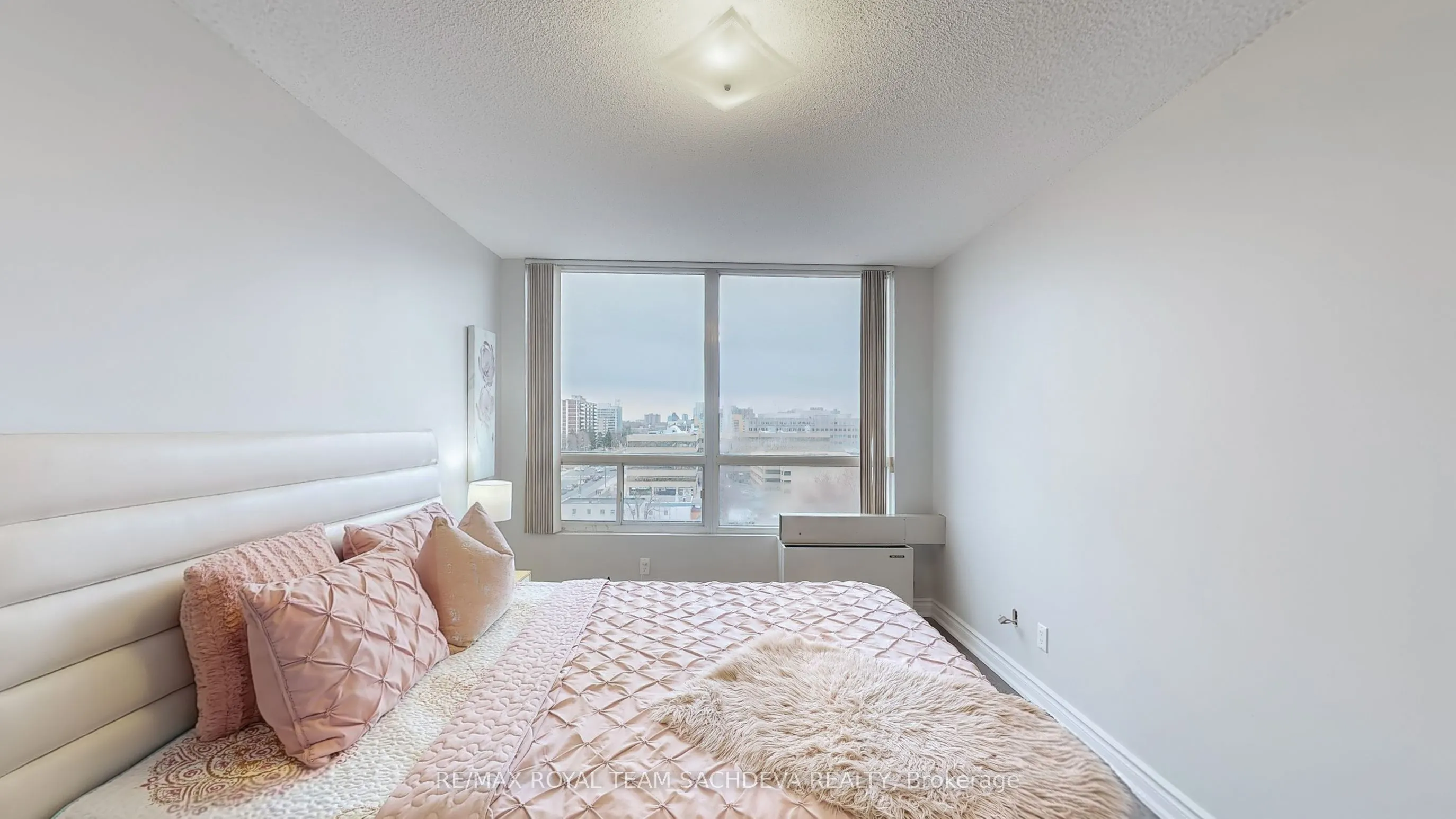 1 Reidmount Avenue, #903