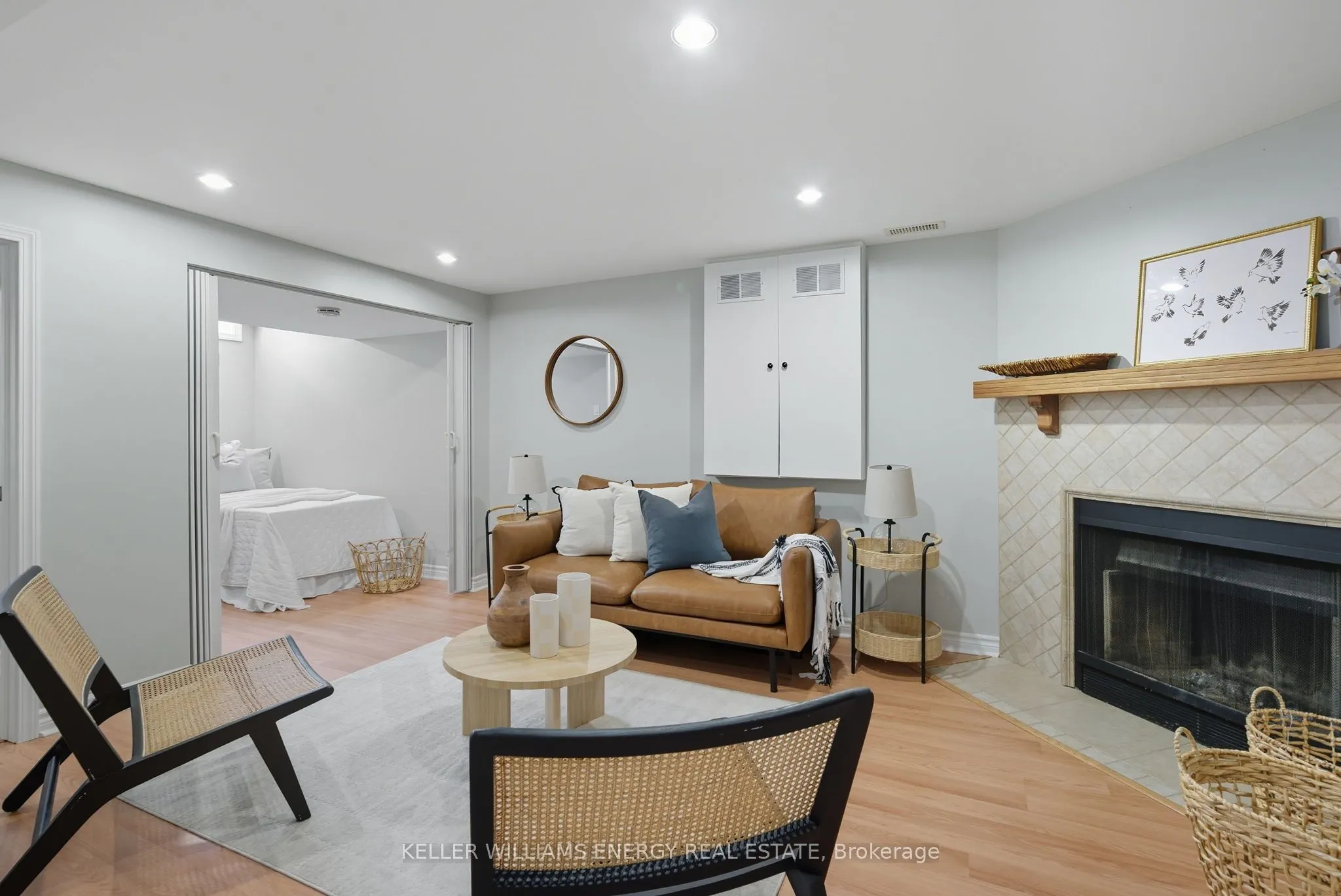 8 Inglis Avenue