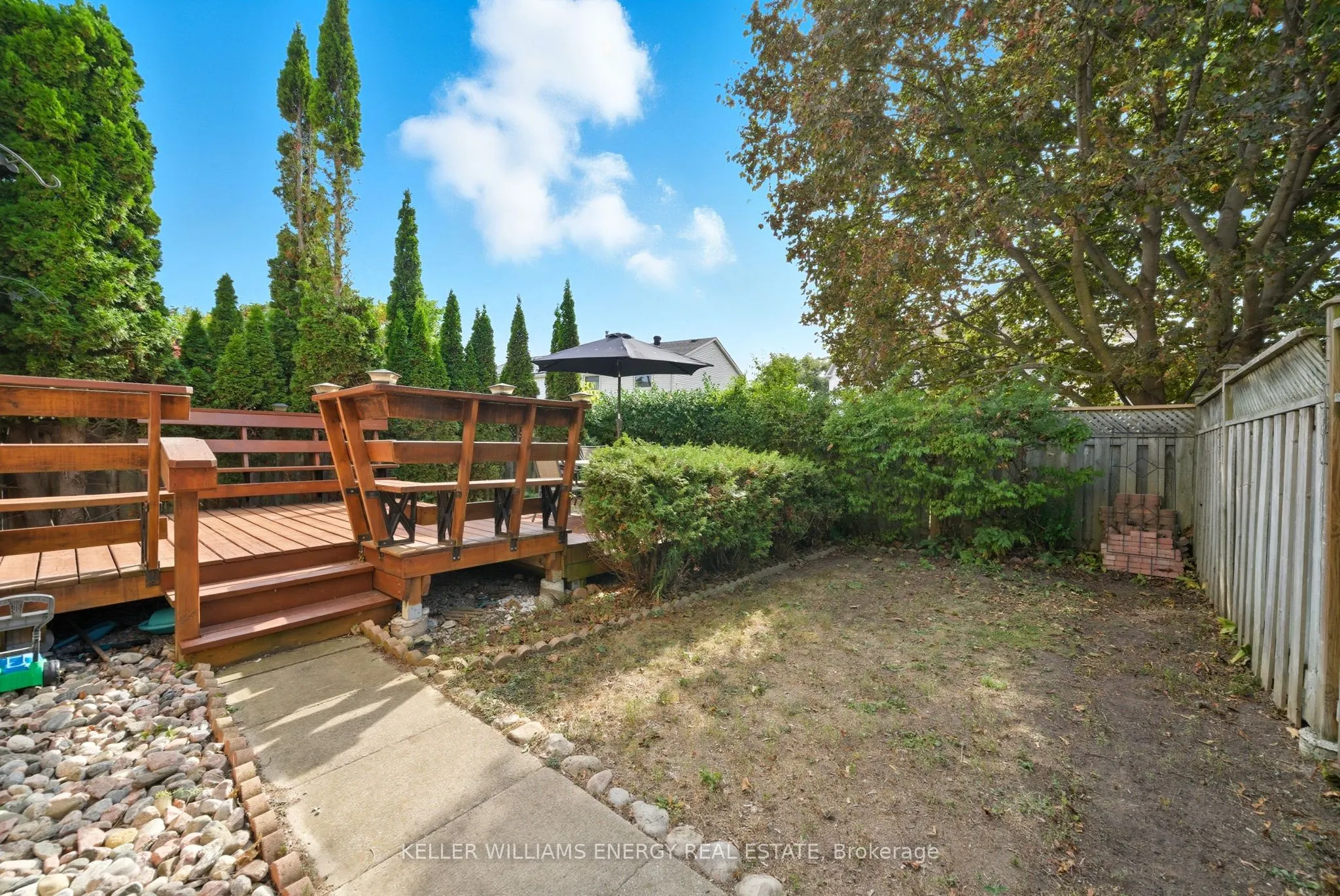 8 Inglis Avenue