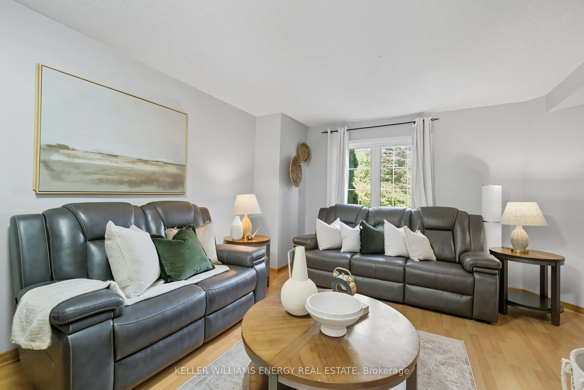 8 Inglis Avenue