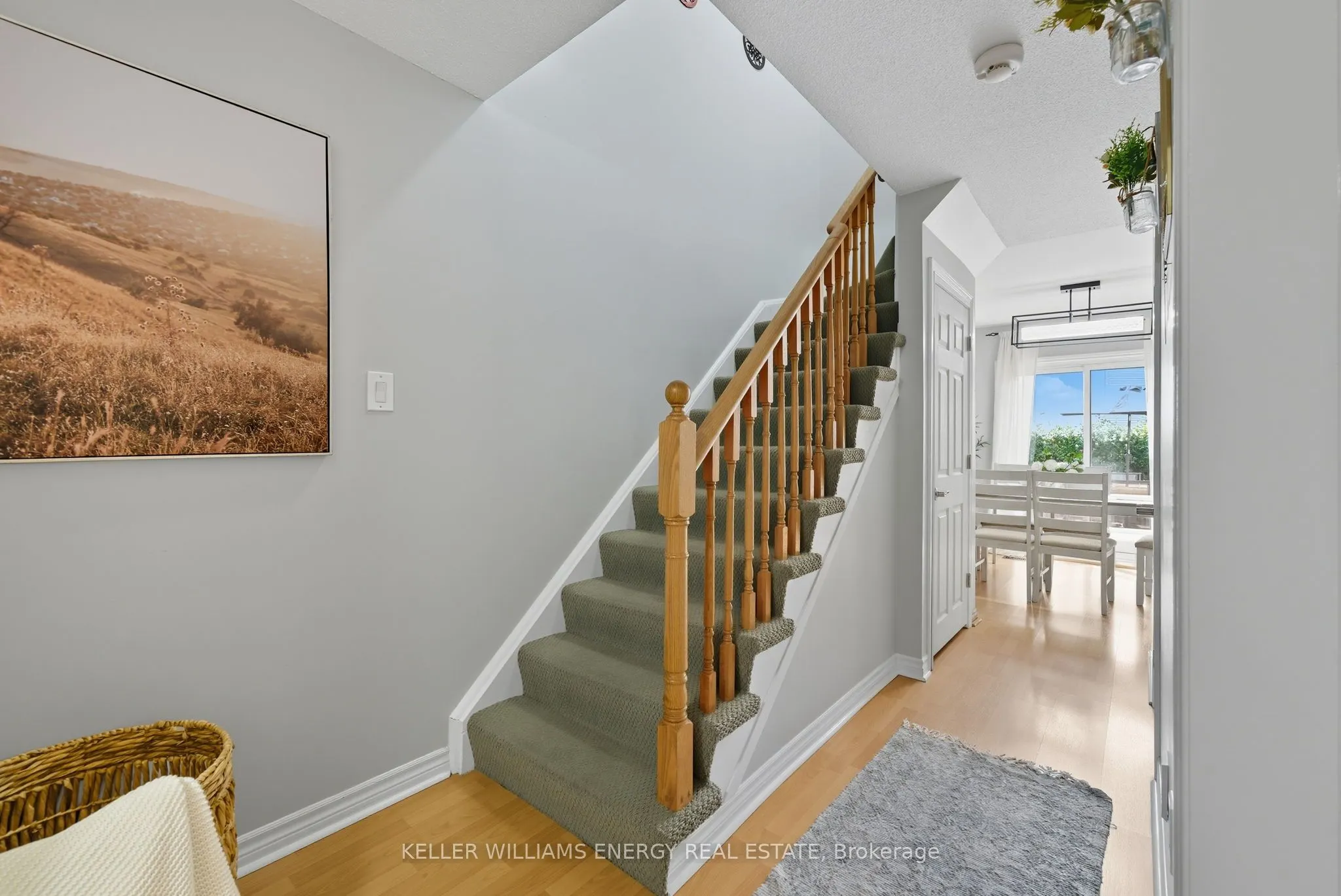 8 Inglis Avenue
