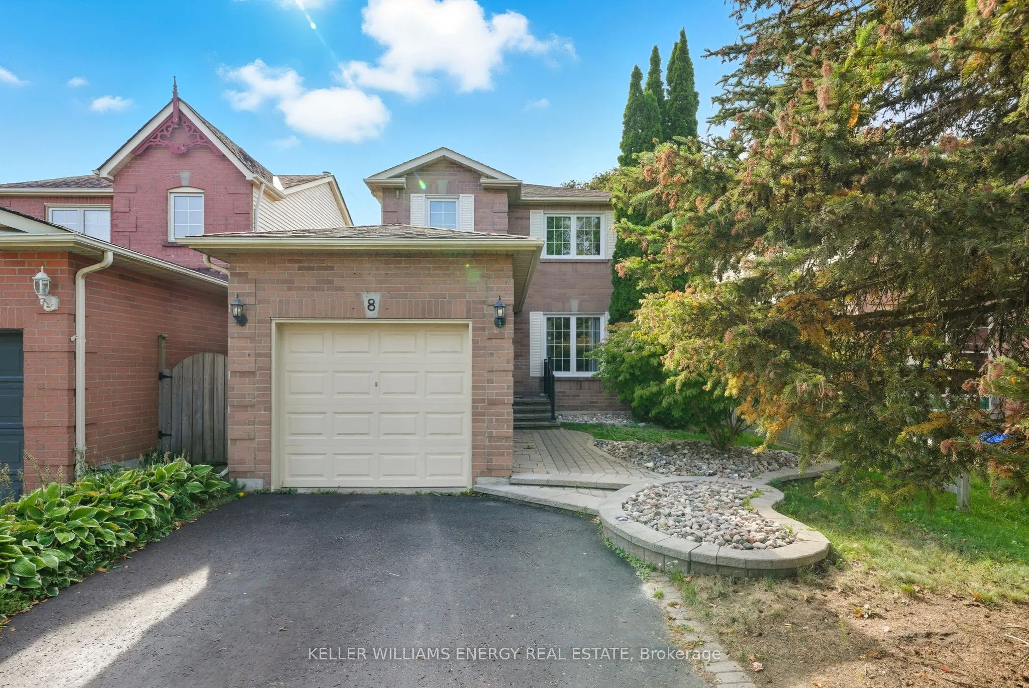 8 Inglis Avenue