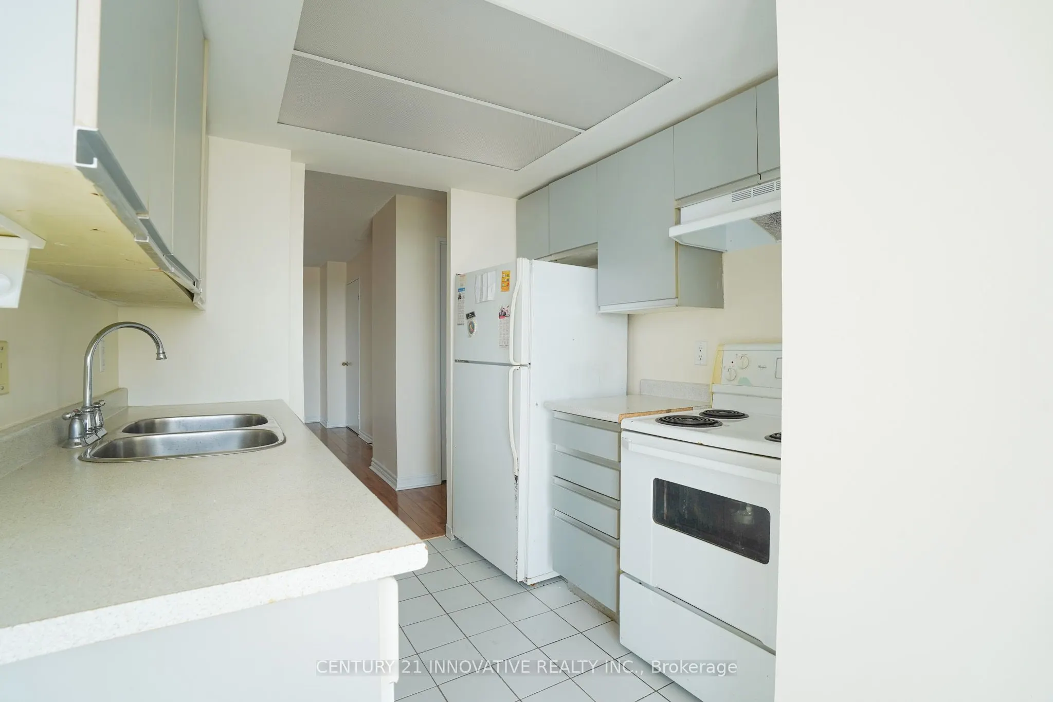 11753 Sheppard Avenue E, #916