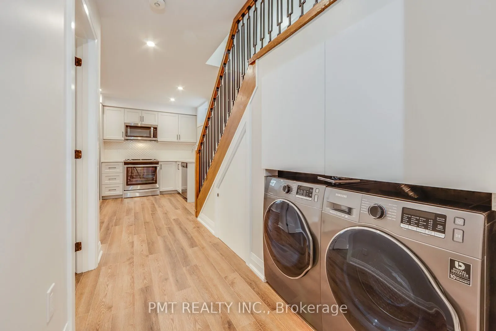 17 Lockwood Road, #C
