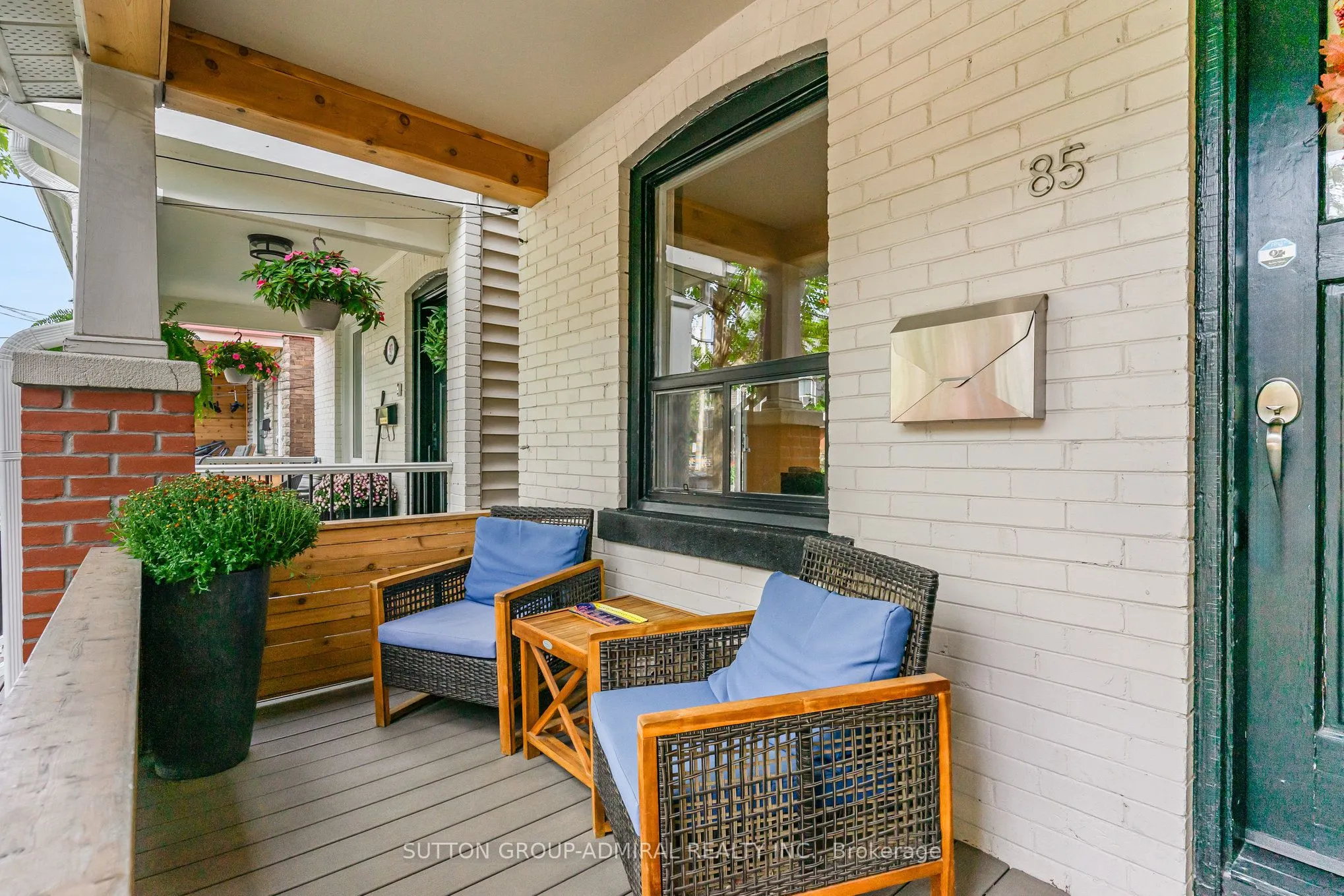 85 Newmarket Avenue