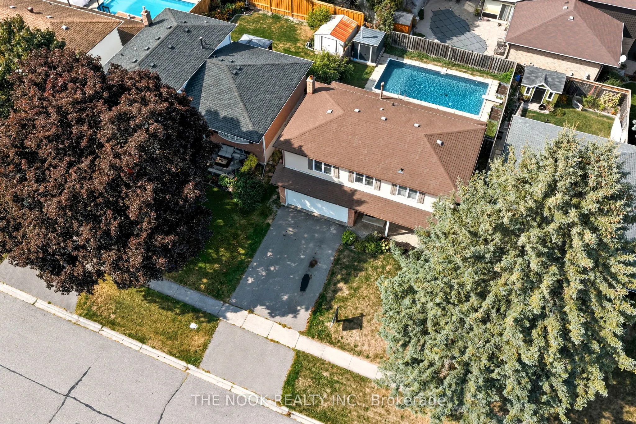 55 Rosalynne Avenue