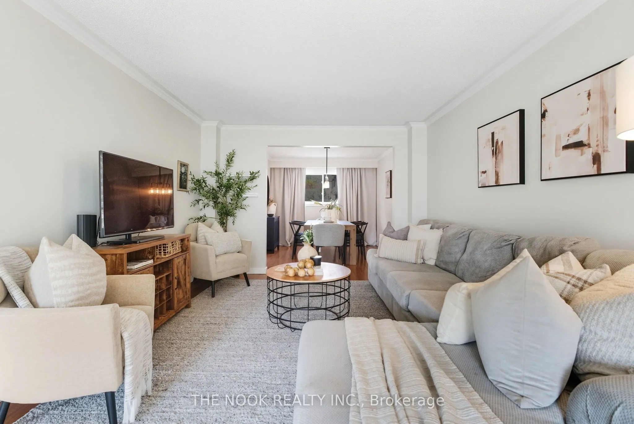55 Rosalynne Avenue