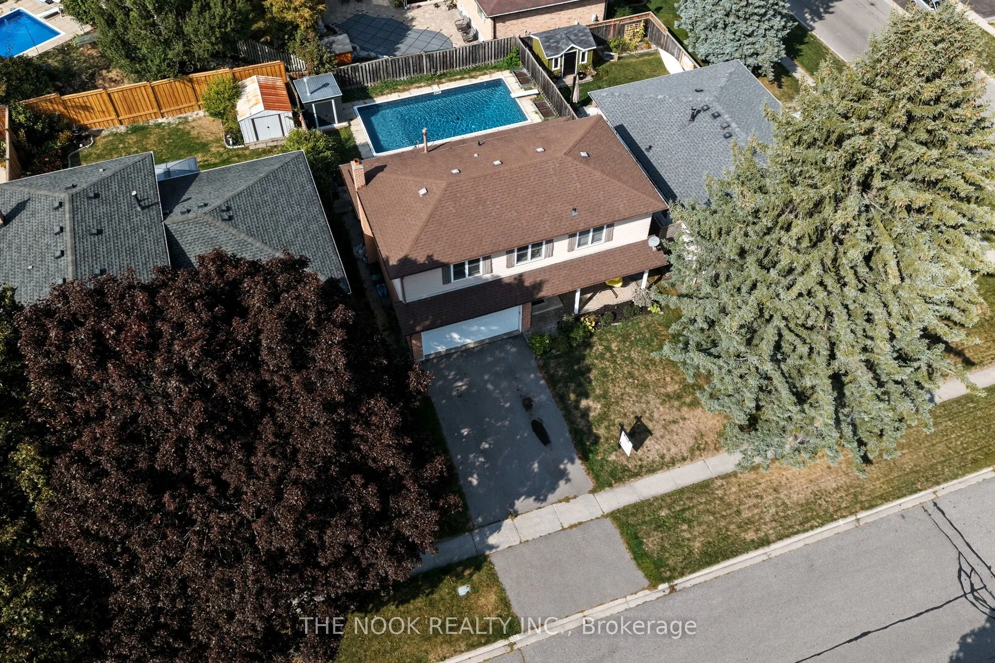 55 Rosalynne Avenue