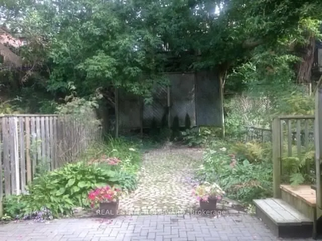 121 Wheeler Avenue, #Lower