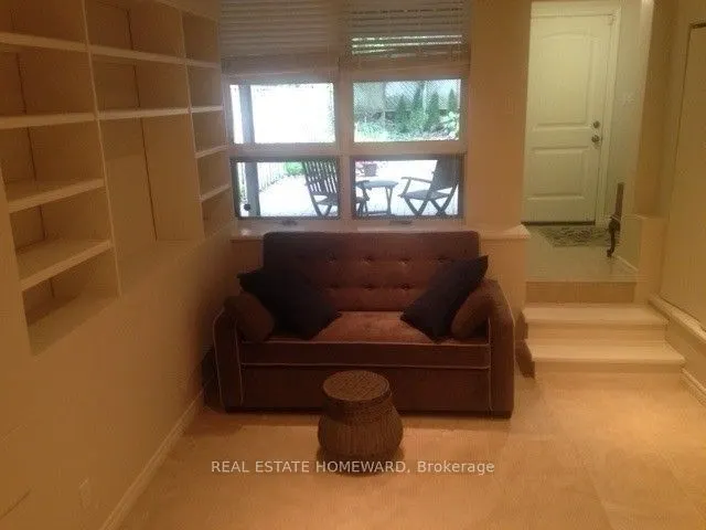 121 Wheeler Avenue, #Lower