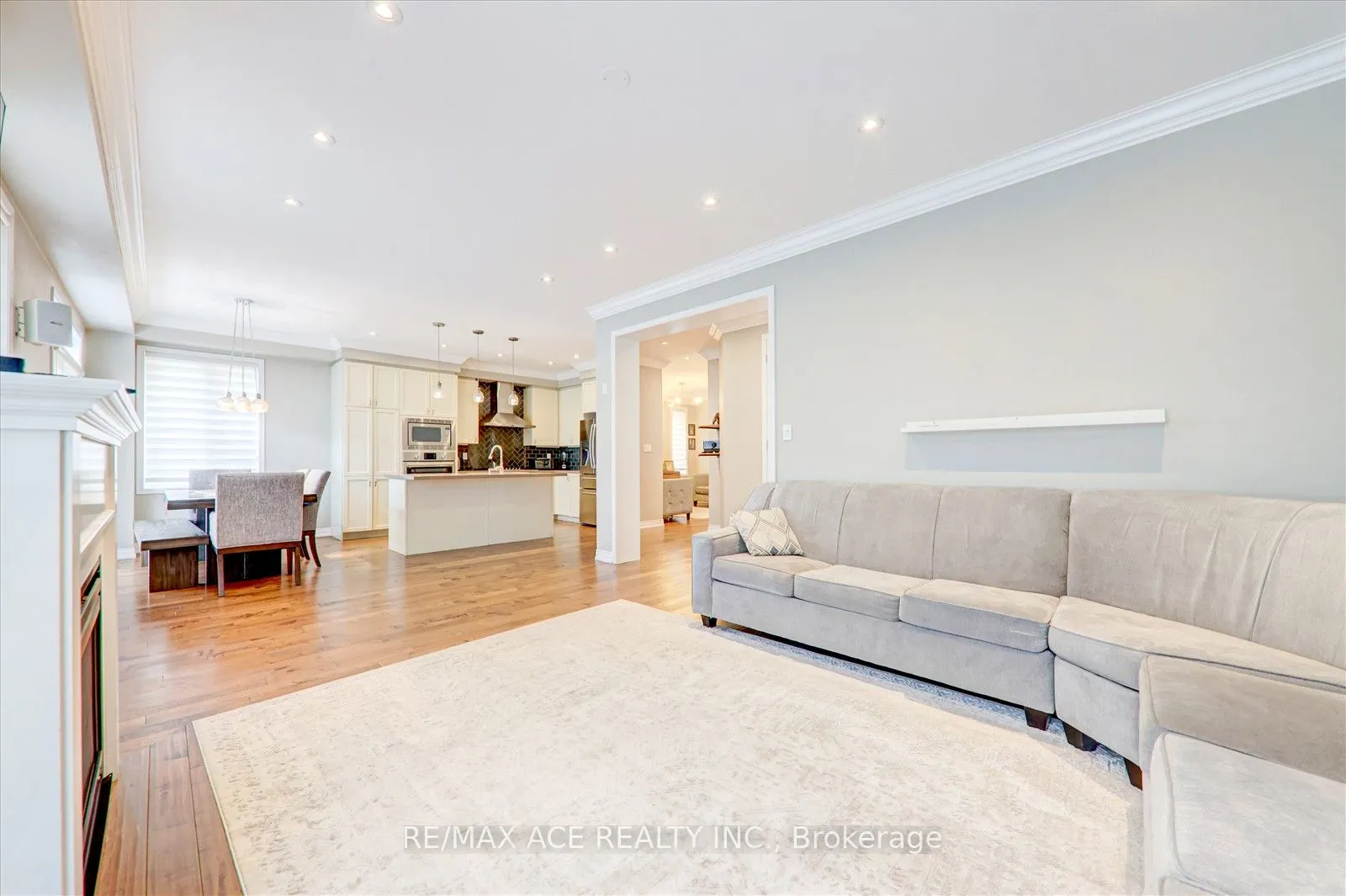 56 Stockell Crescent