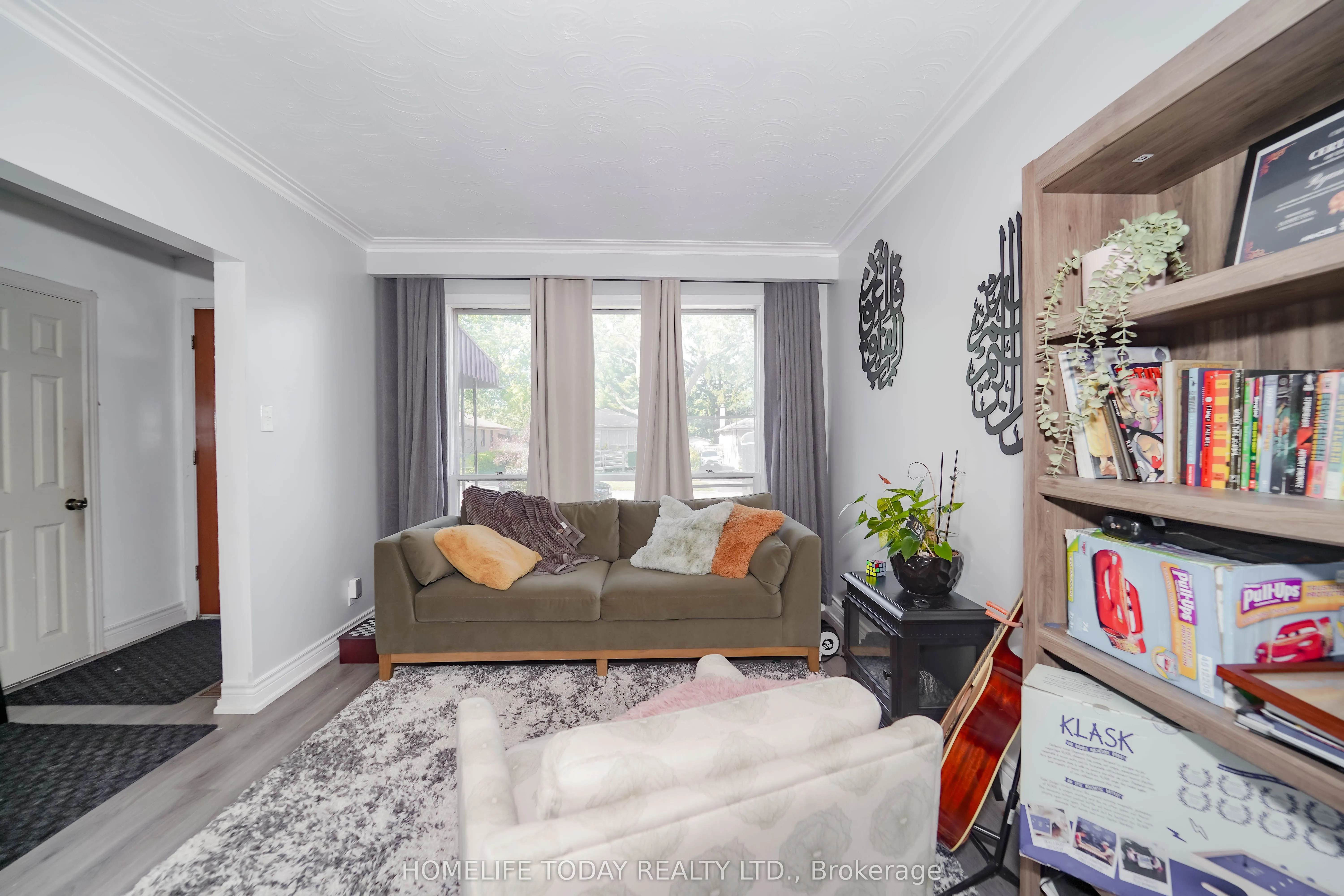 30 Melchior Drive