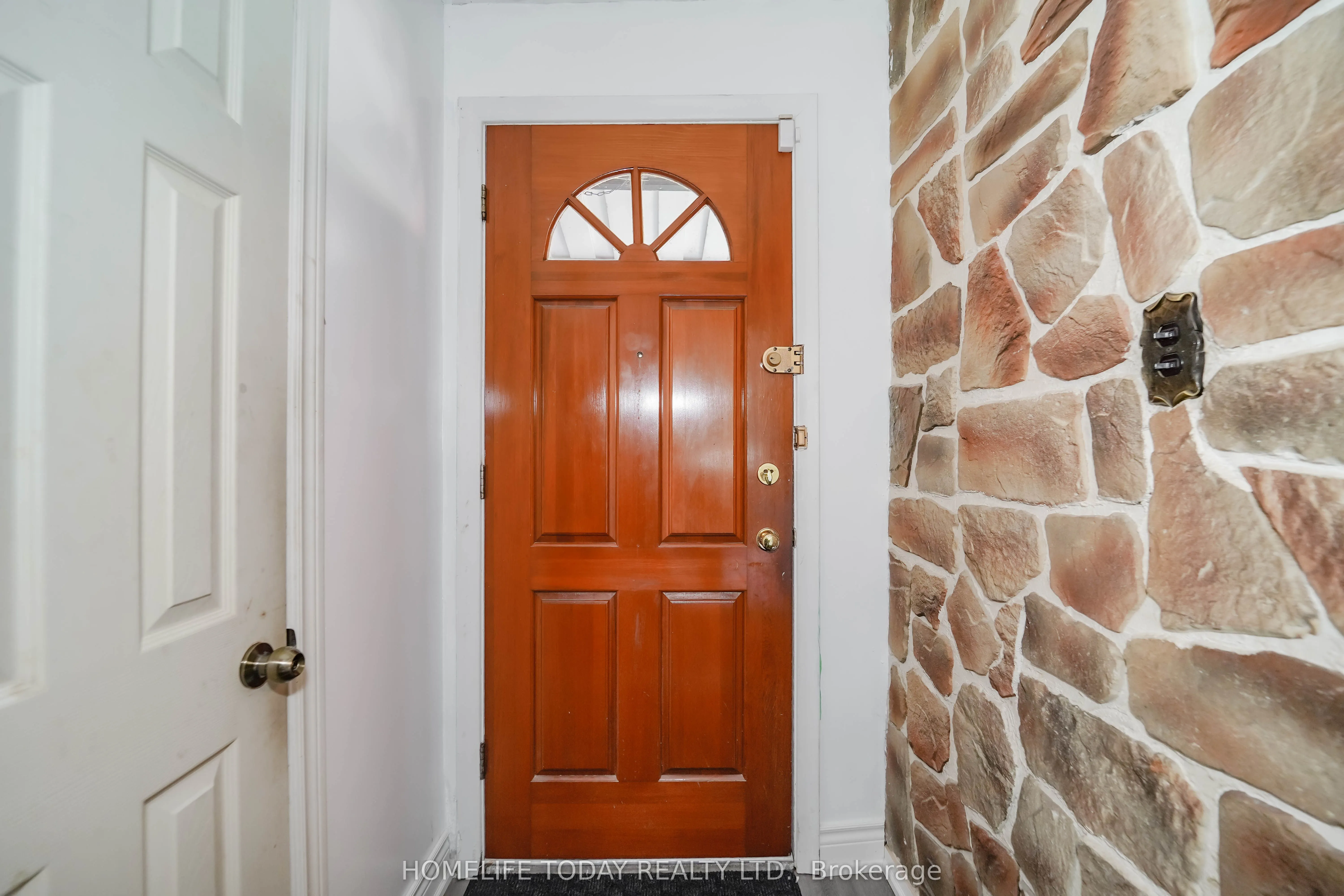 30 Melchior Drive