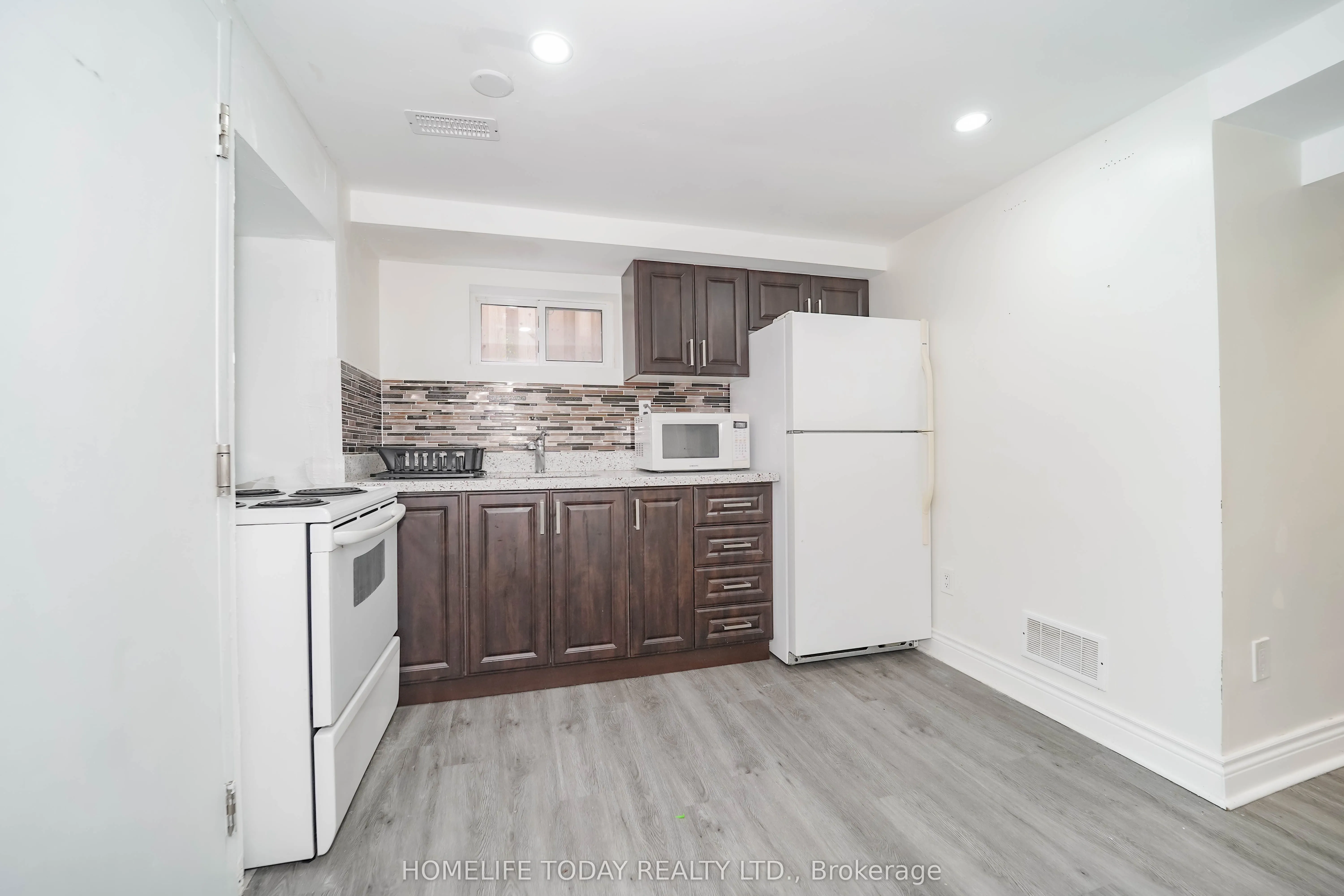 30 Melchior Drive