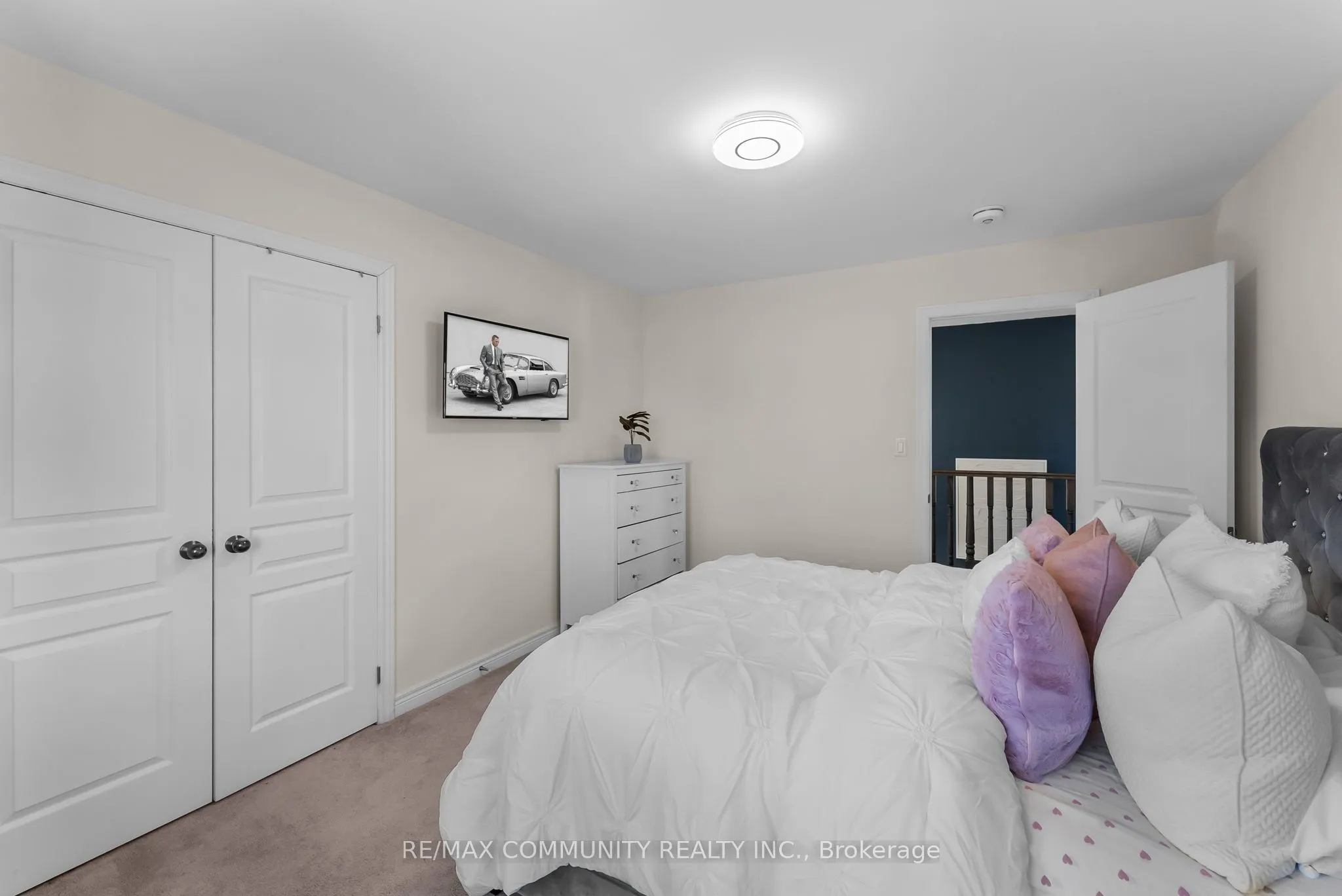 279 Kenneth Cole Drive