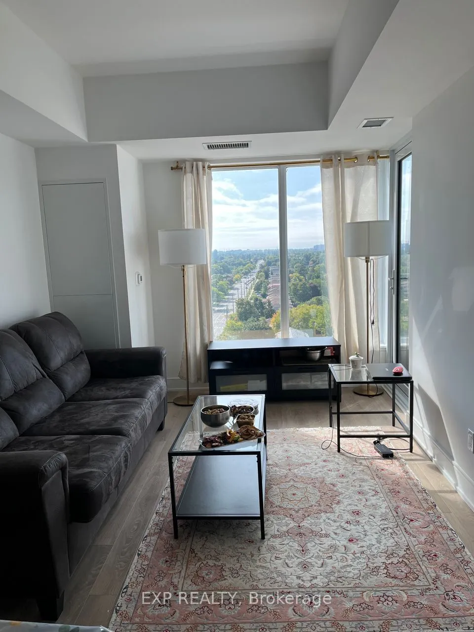 1350 Ellesmere Road, #1211