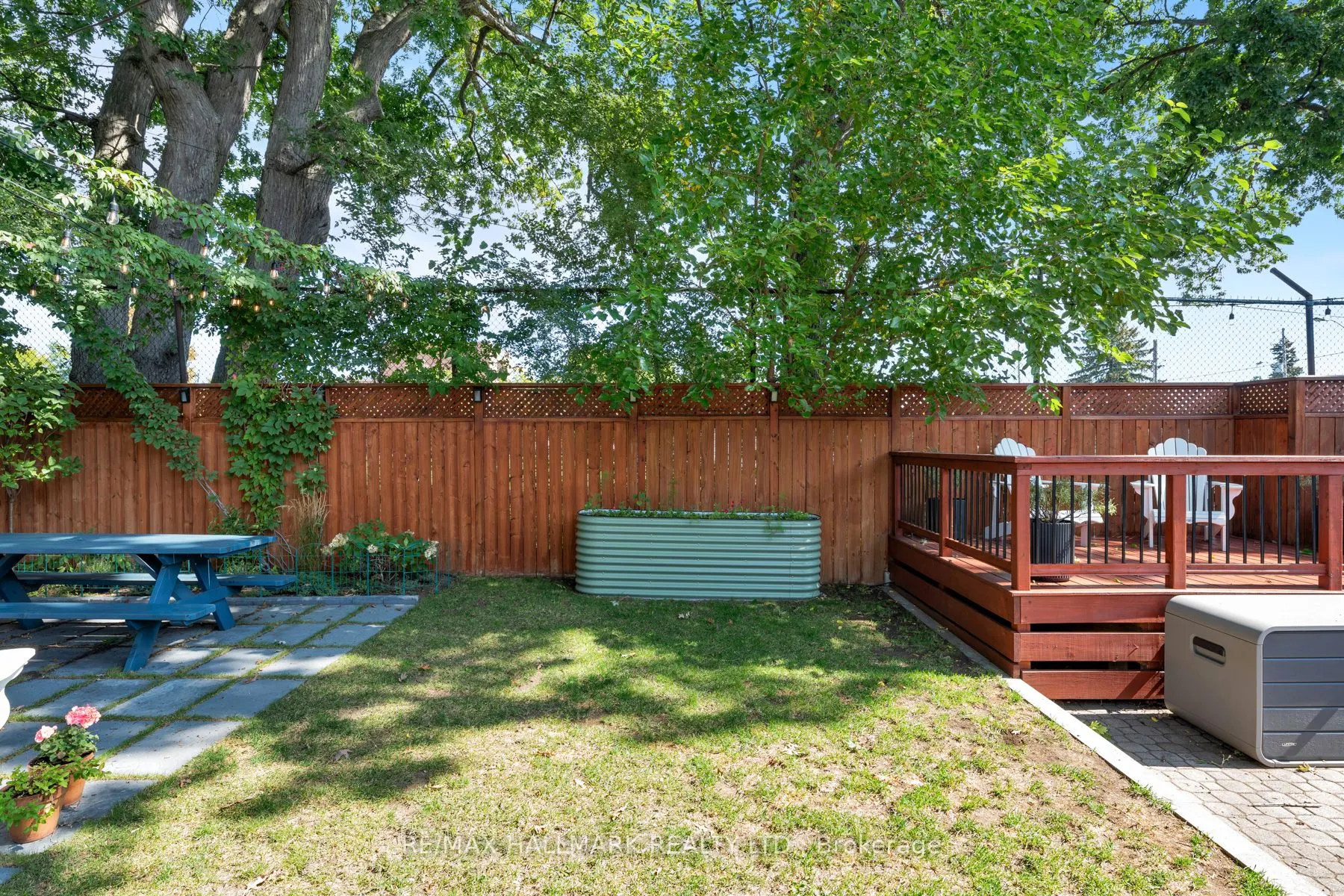 510 Cosburn Avenue