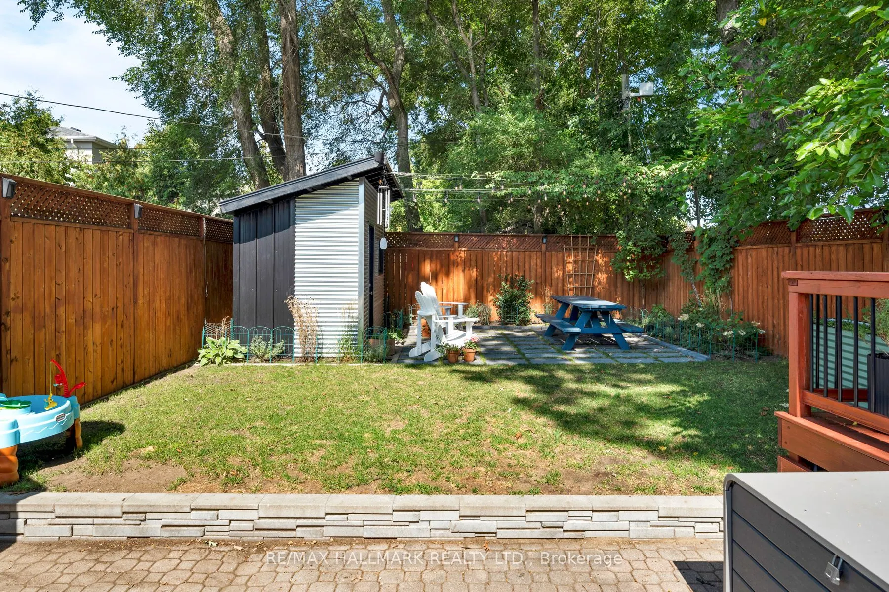 510 Cosburn Avenue