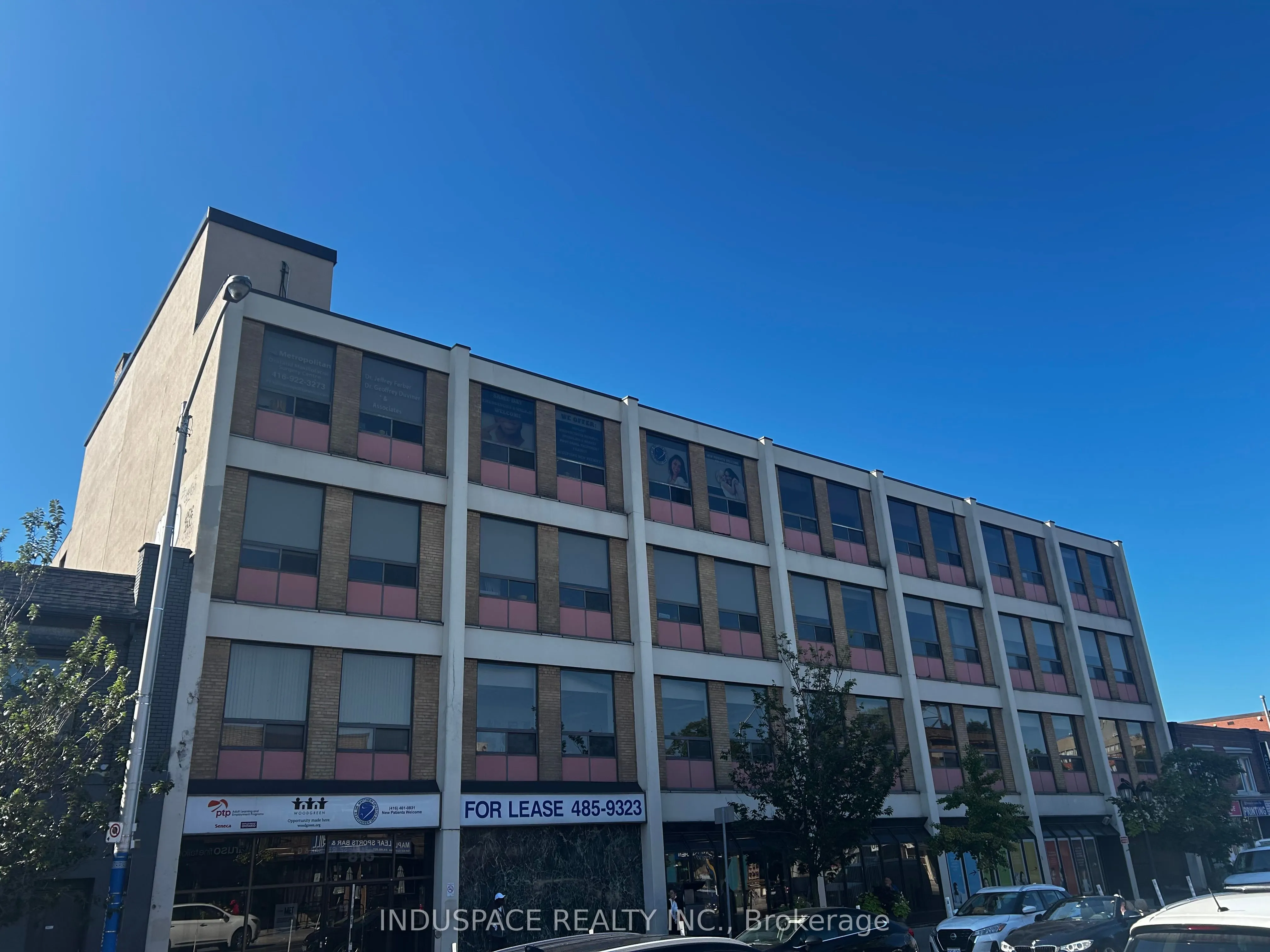 815 Danforth Avenue, #2nd. floor