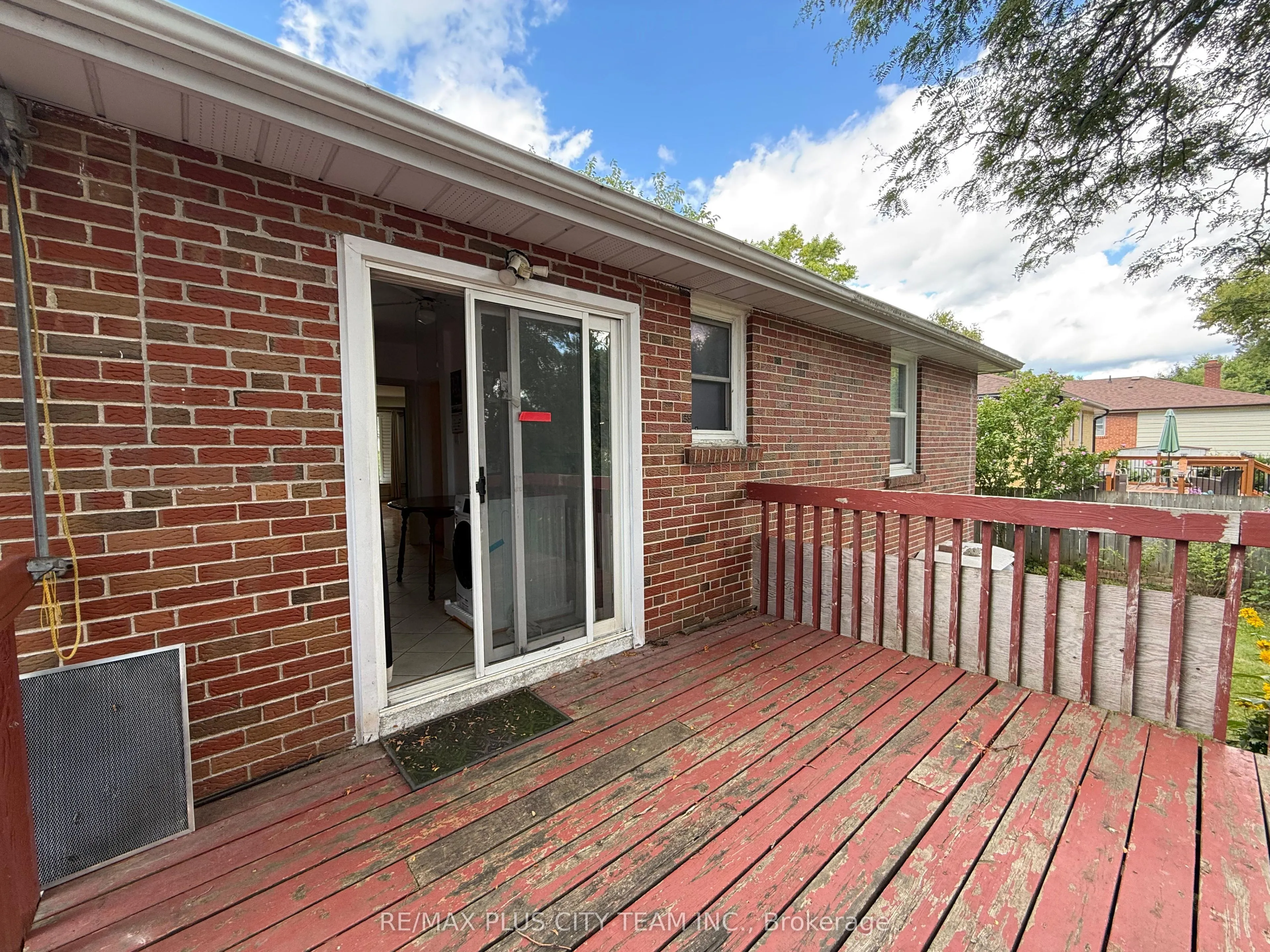 33 Windsor Drive