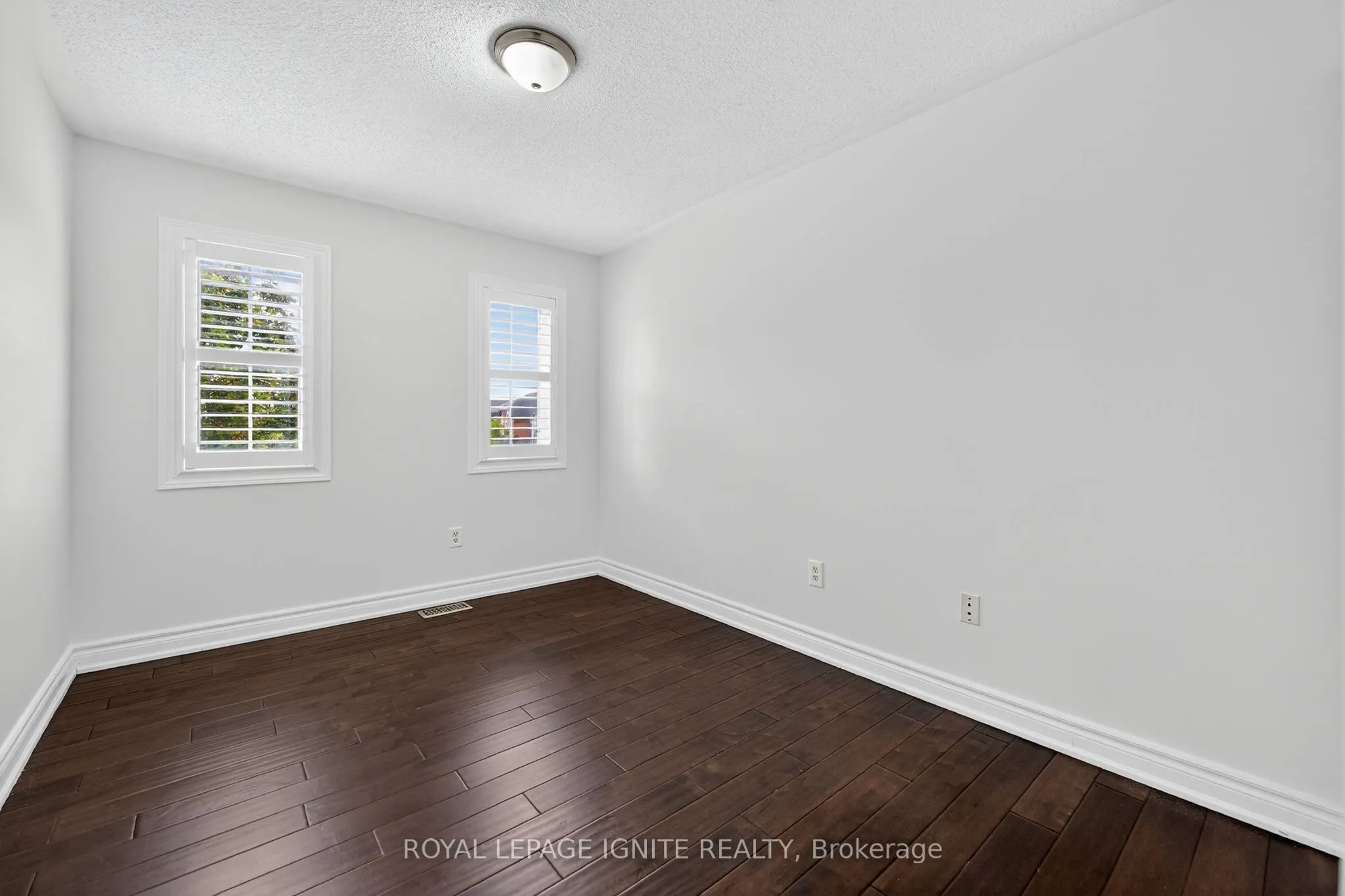 71 Norland Circle
