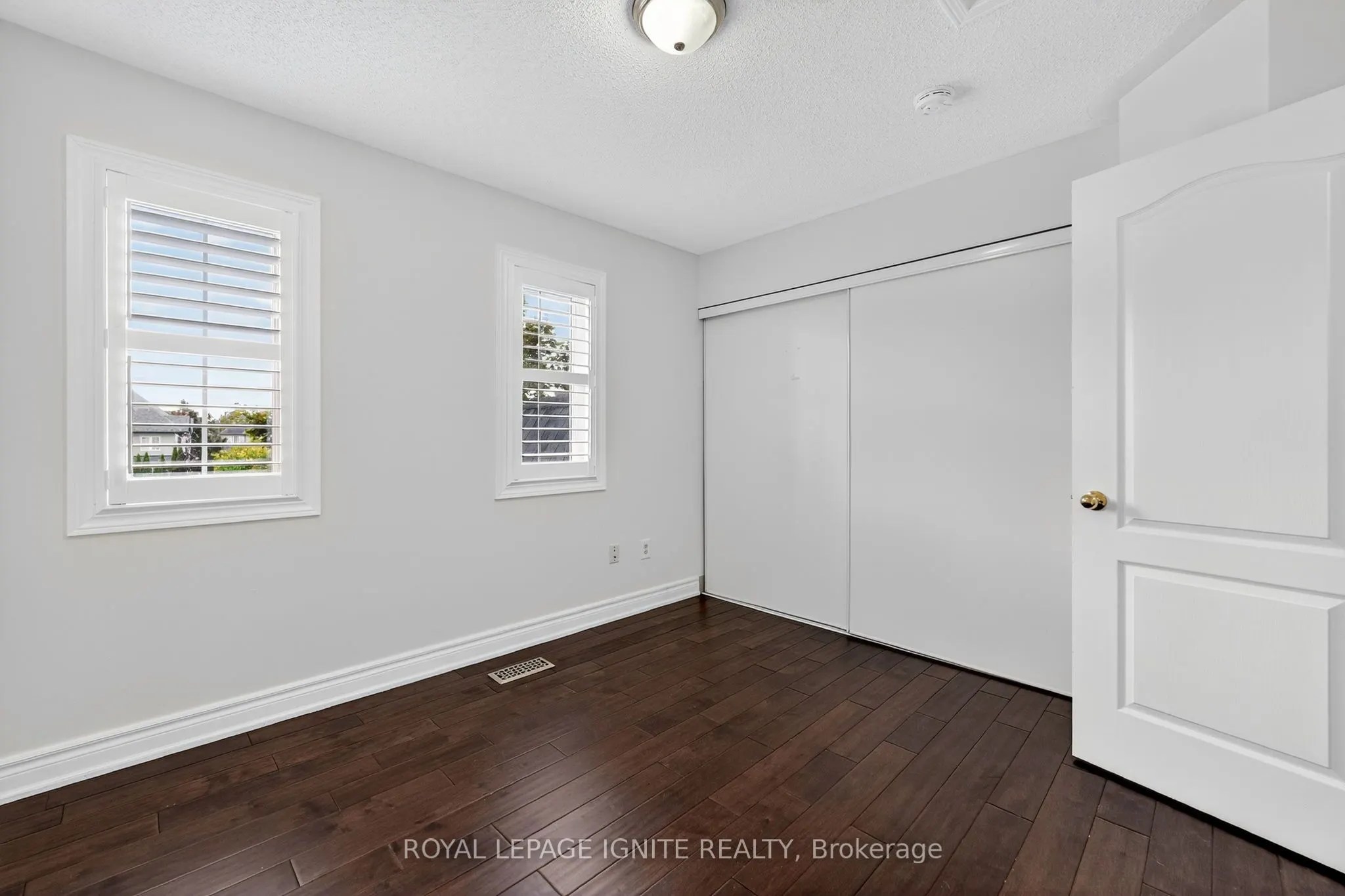 71 Norland Circle