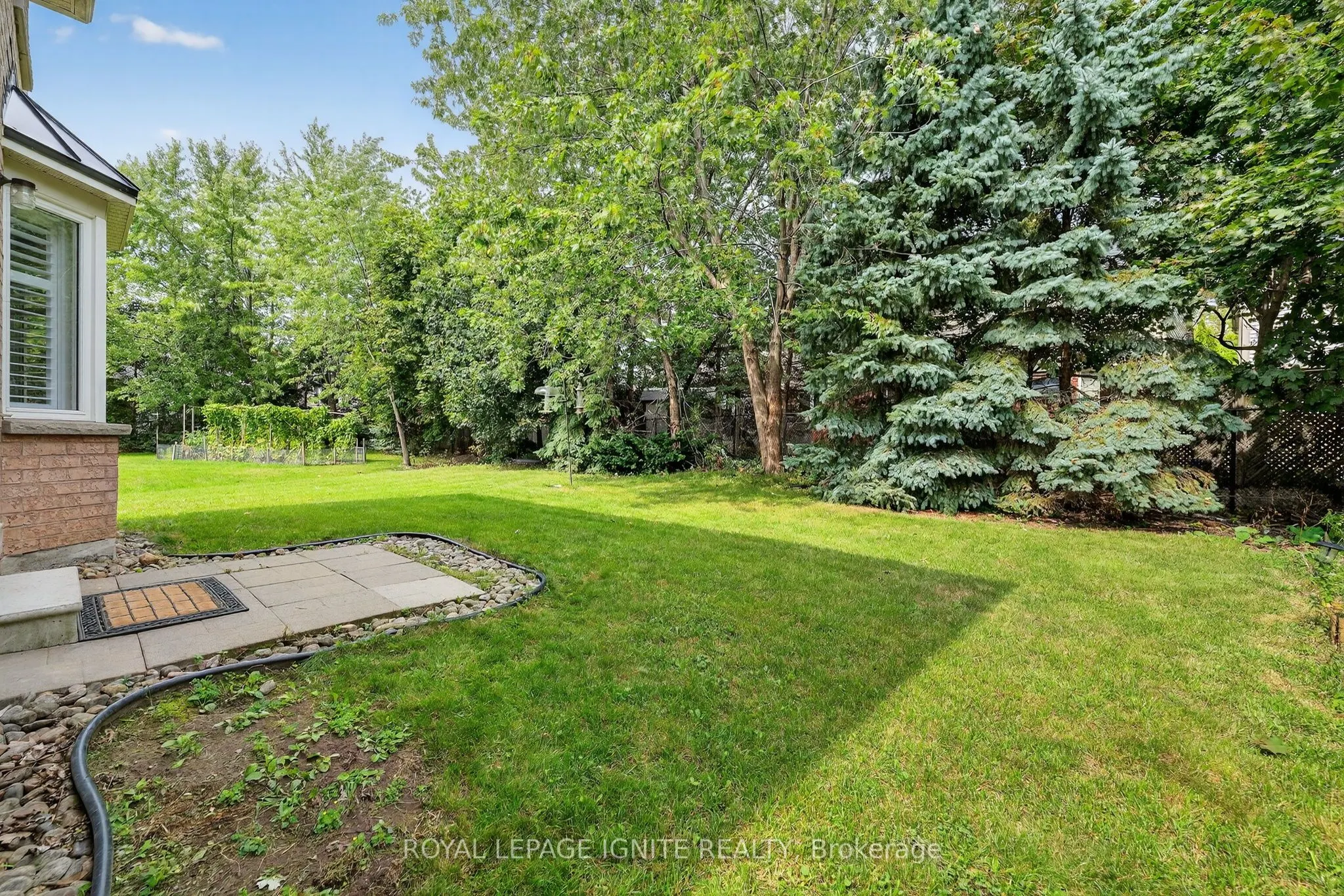 71 Norland Circle