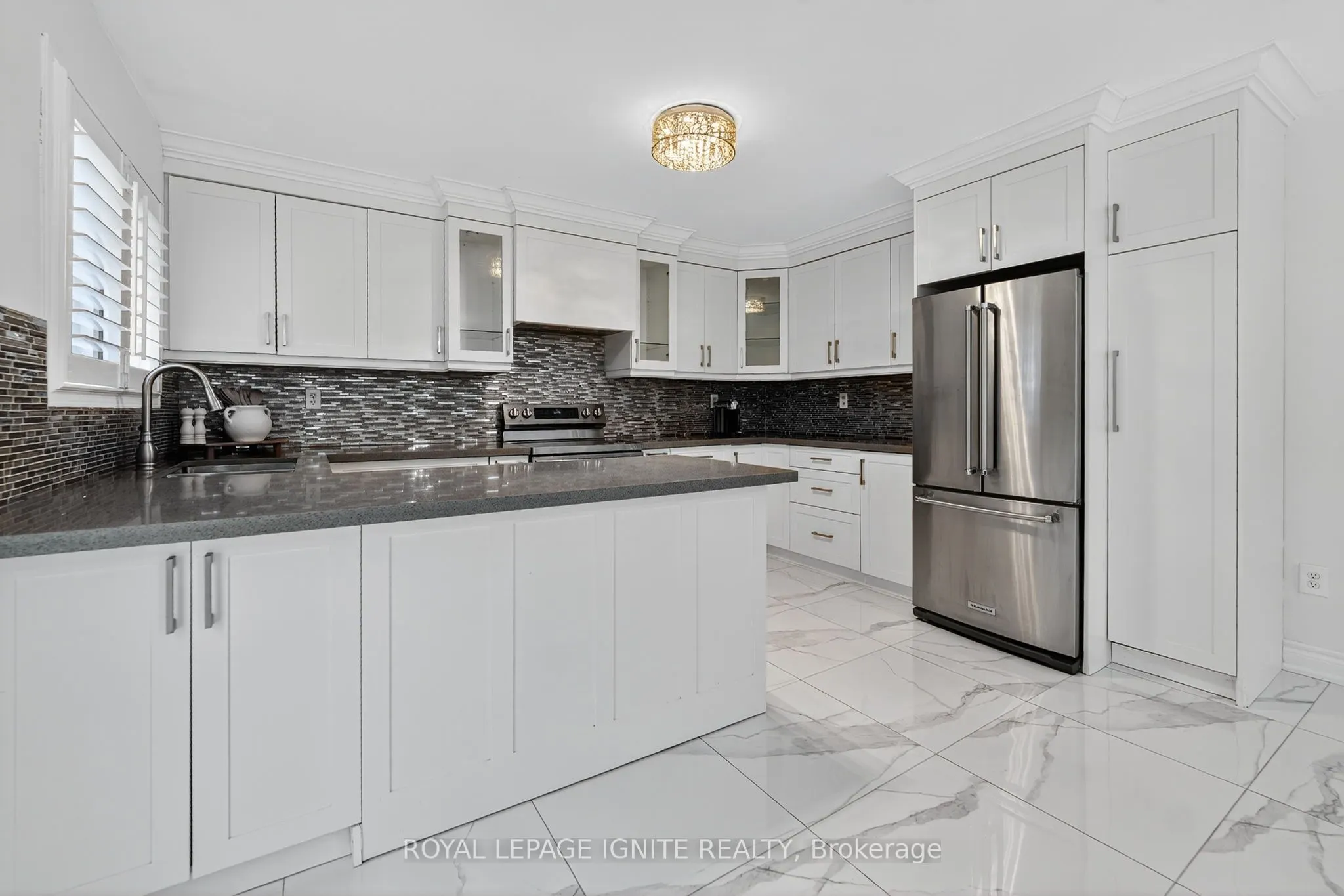 71 Norland Circle