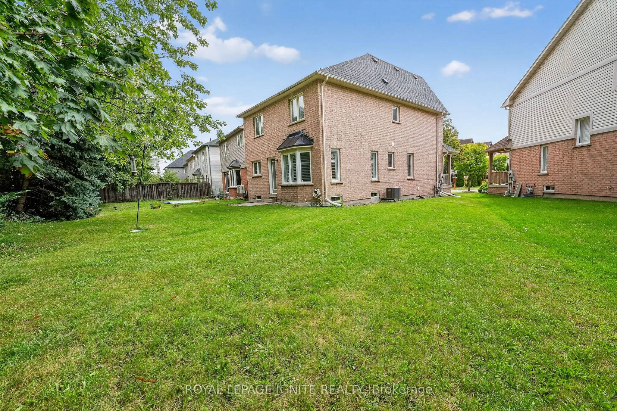 71 Norland Circle