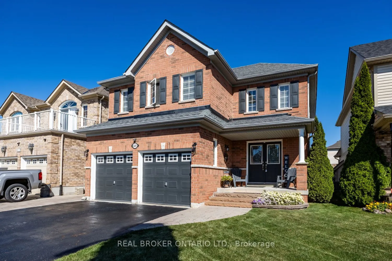 615 Oxbow Crescent