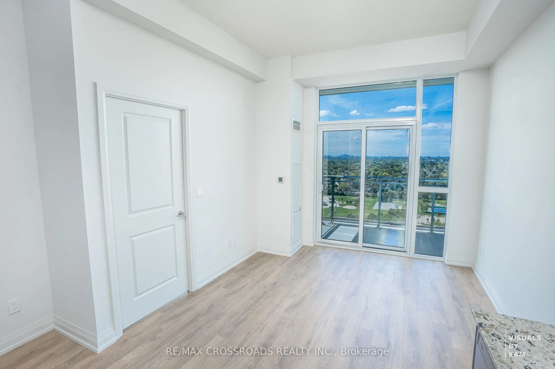 20 Meadowglen Place