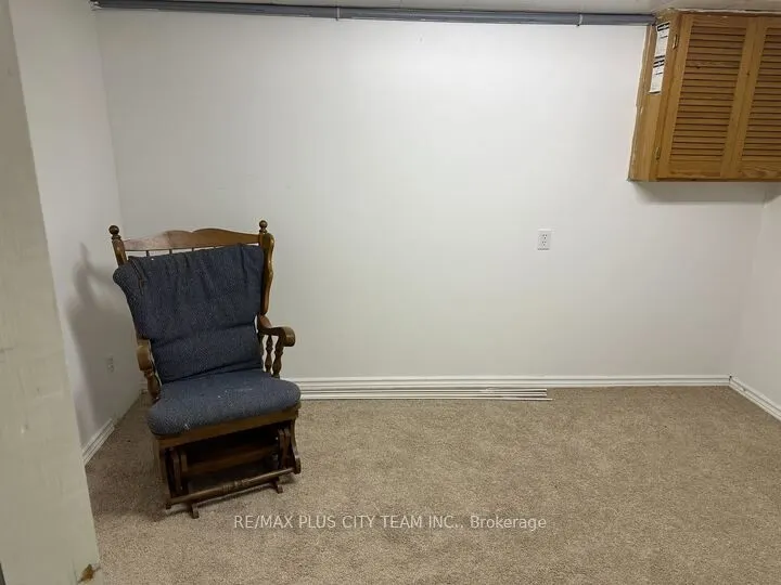 33 Windsor Drive, #Basement