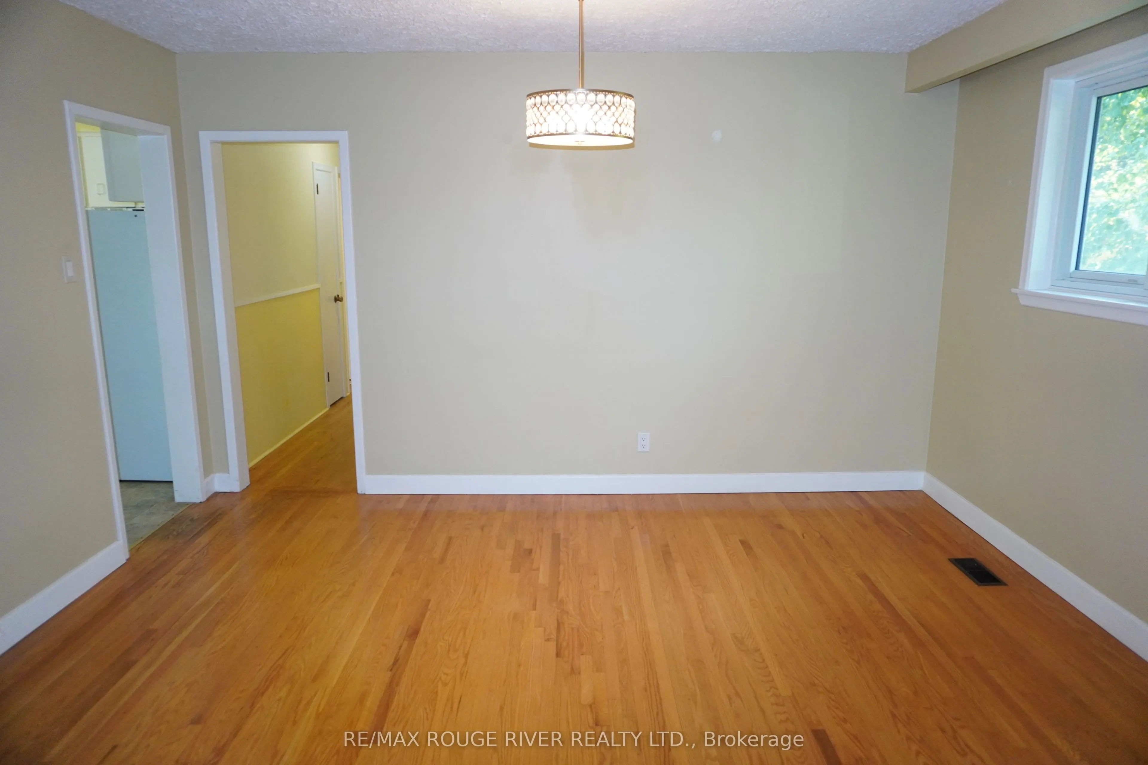 223 Parlette Avenue