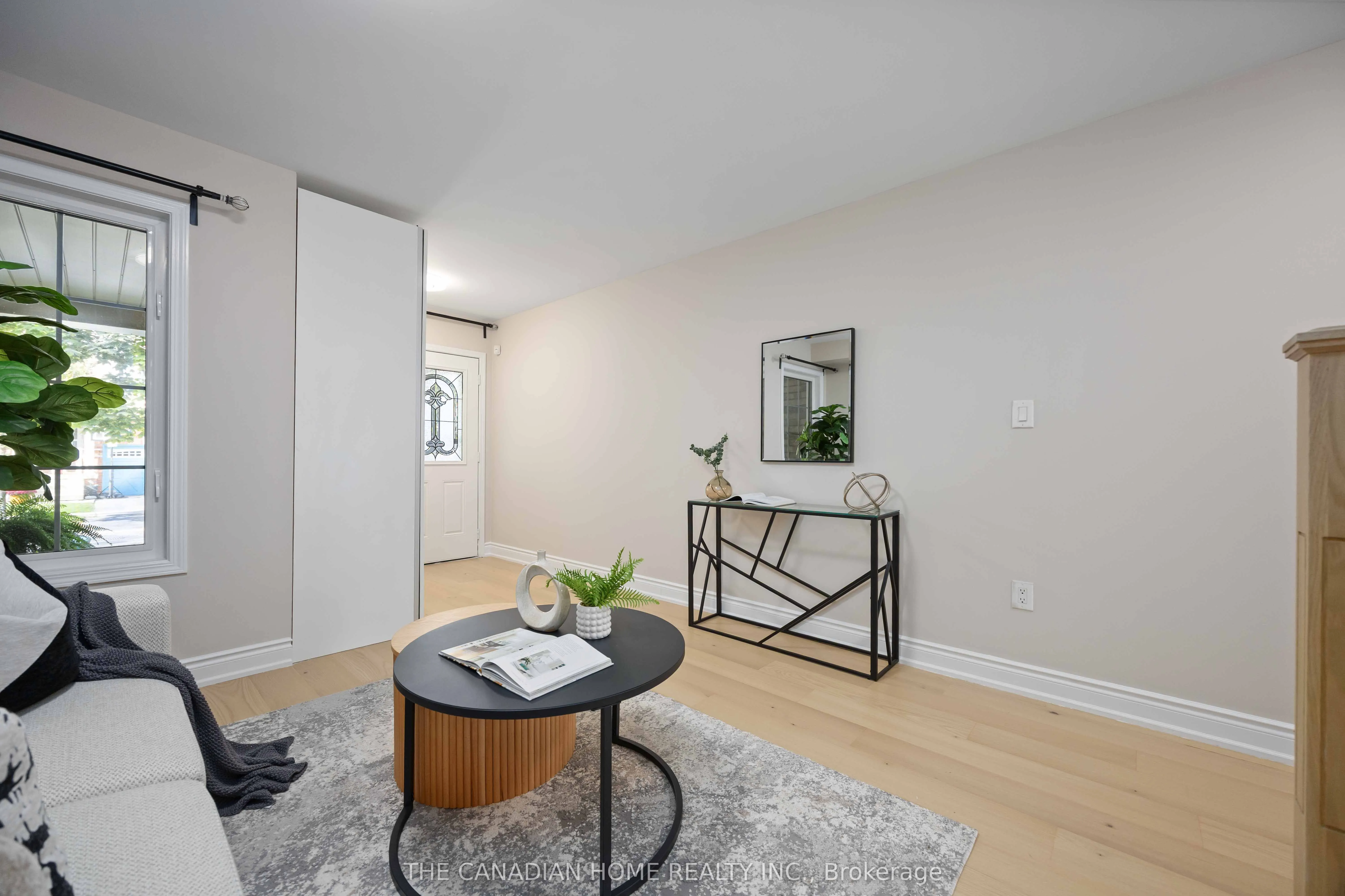 43 Elliottglen Drive