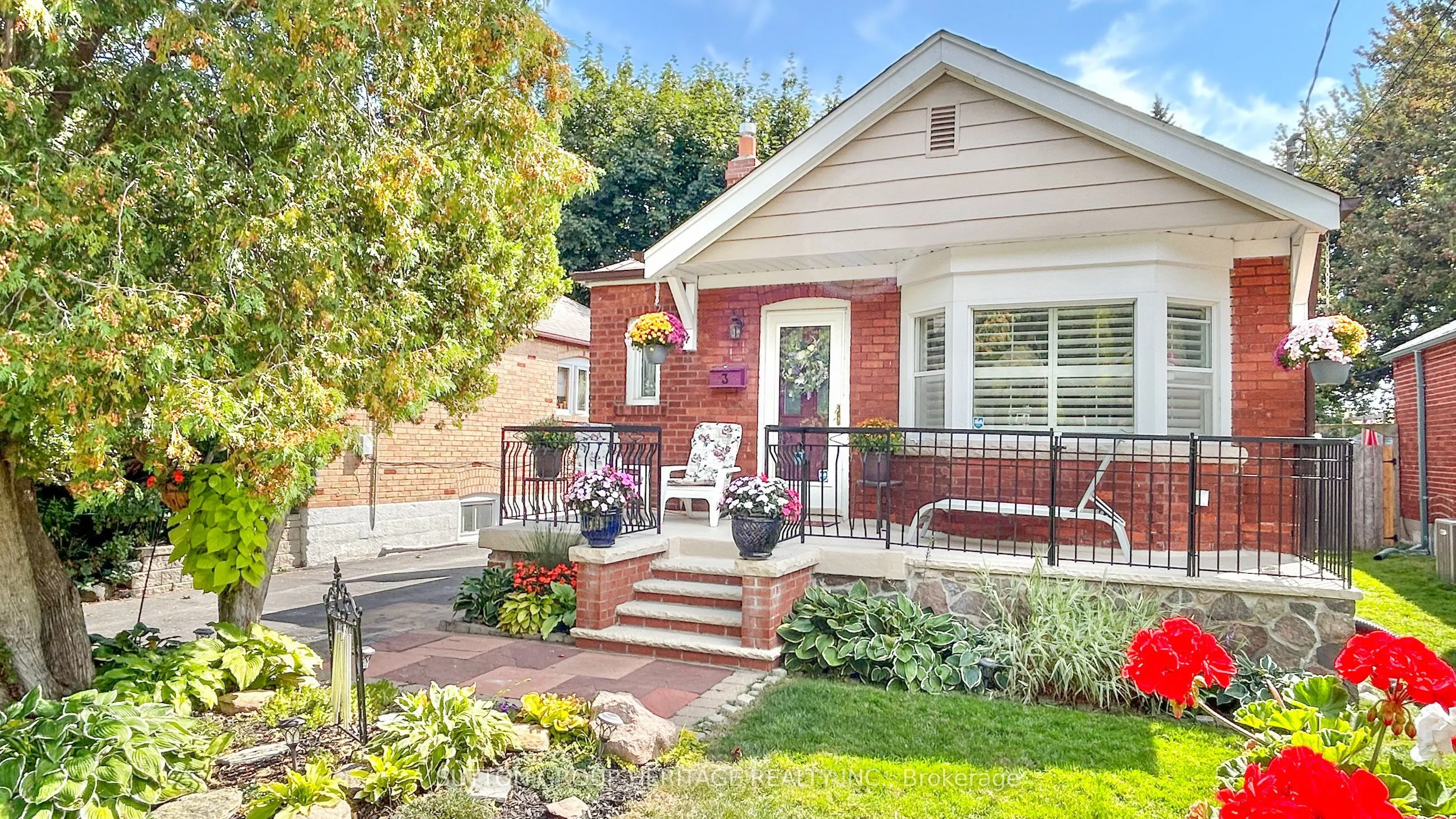 3 Rhydwen Avenue