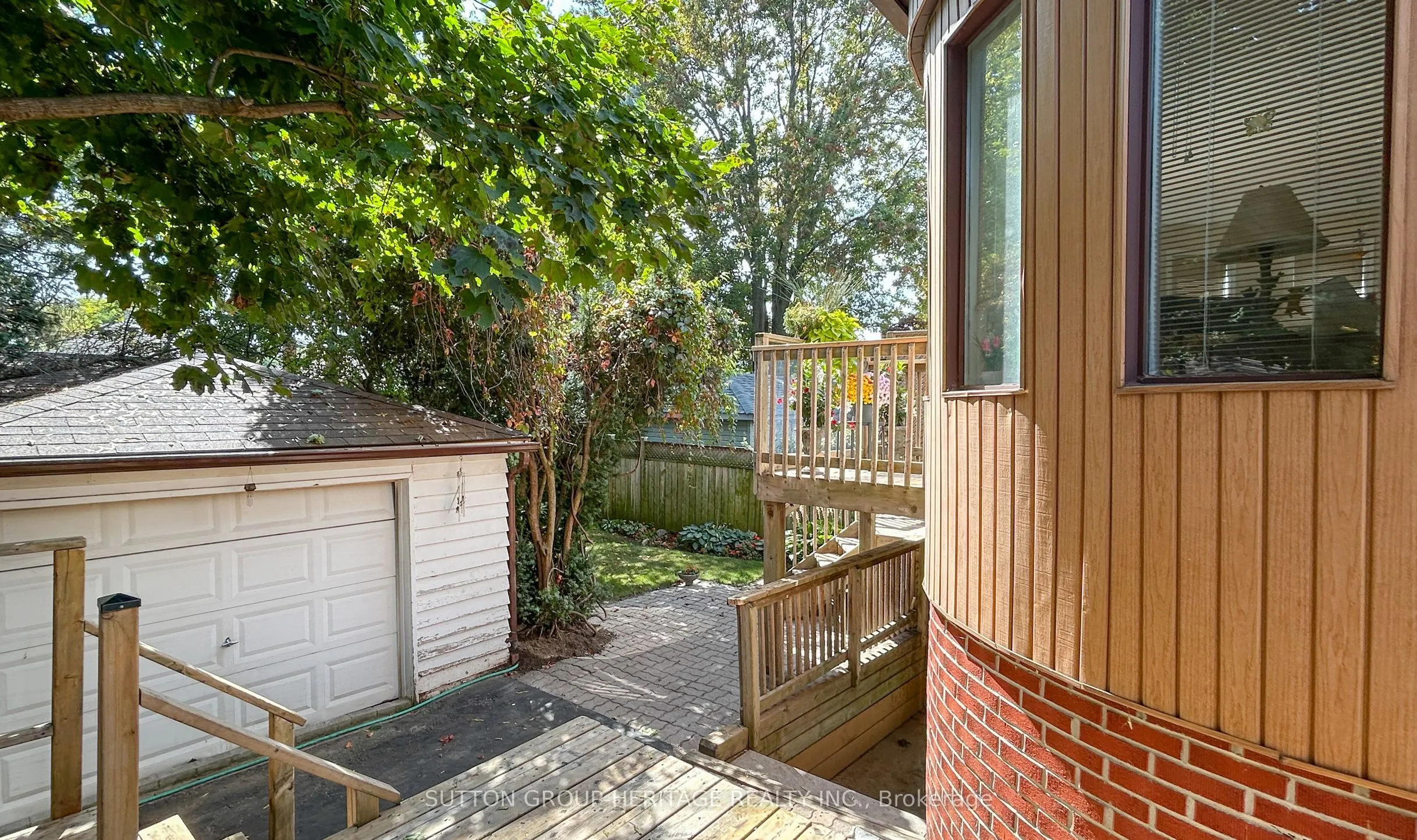 3 Rhydwen Avenue