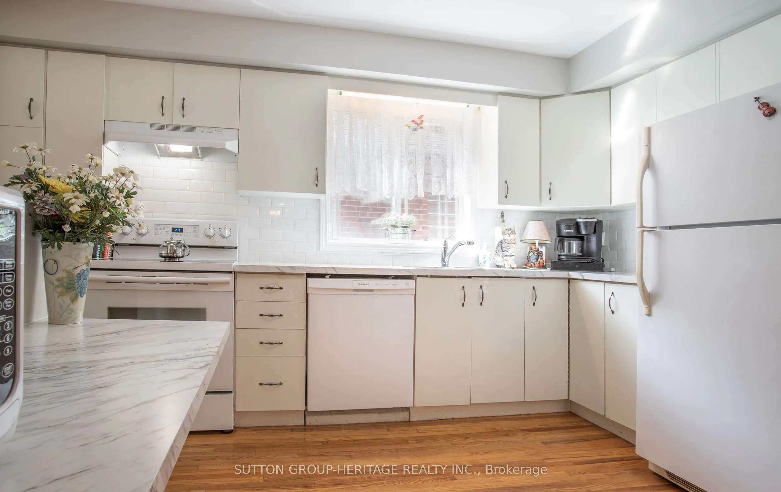 3 Rhydwen Avenue