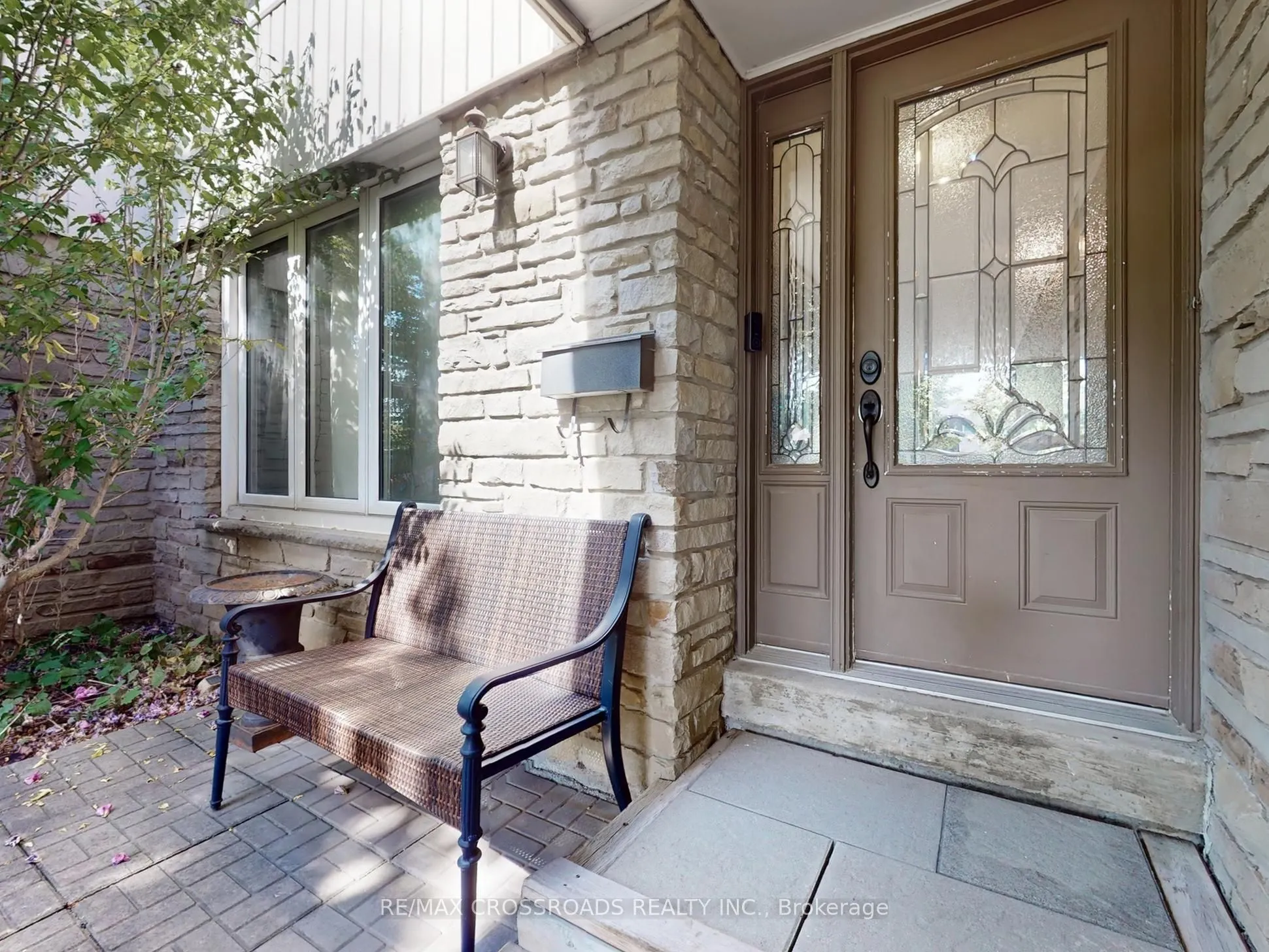 1777 Shadybrook Drive