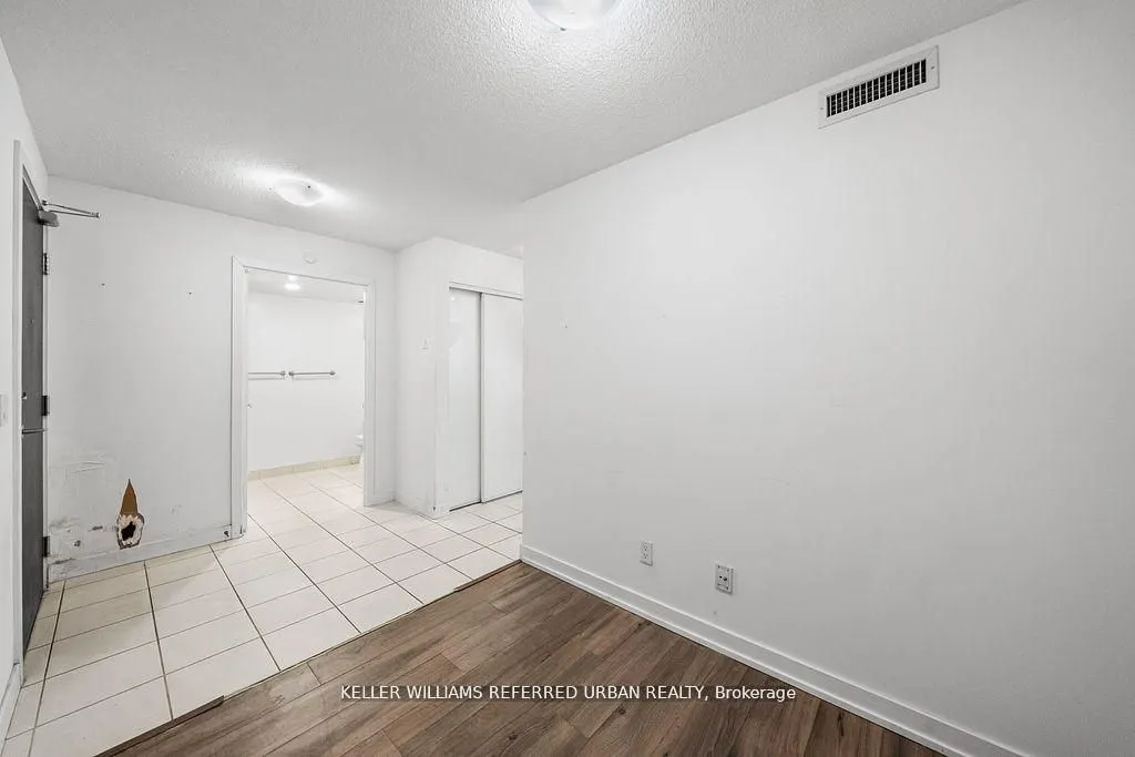 8 Trent Avenue, #315