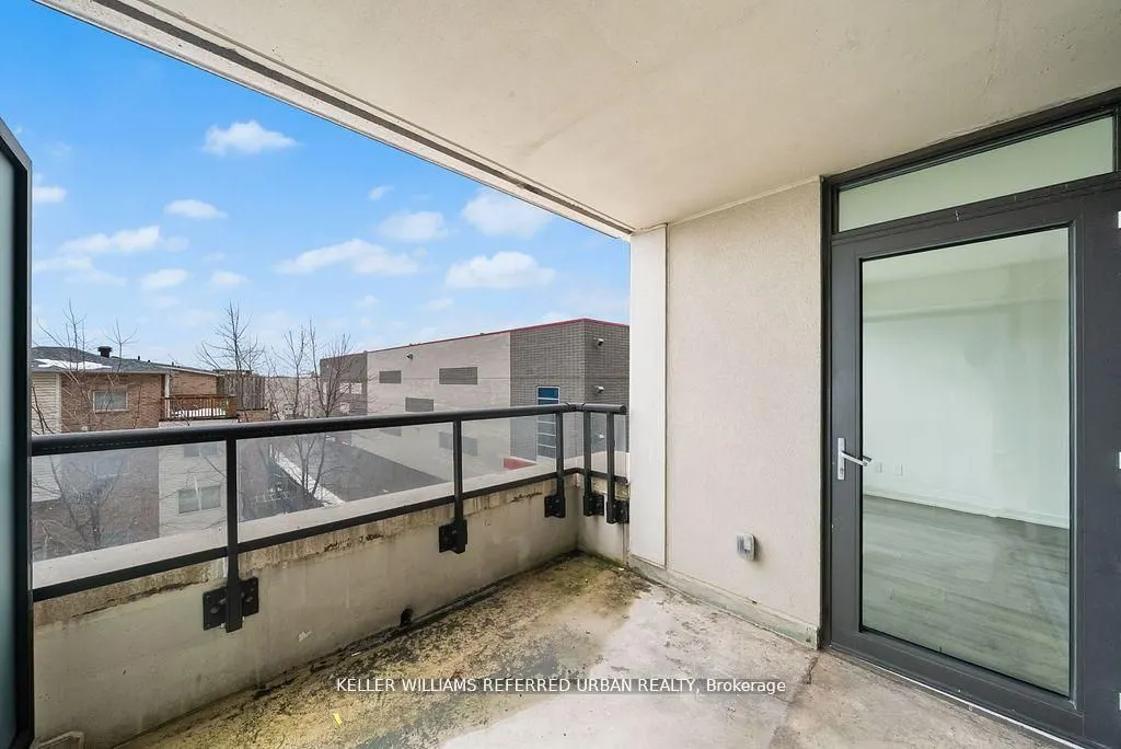 8 Trent Avenue, #315